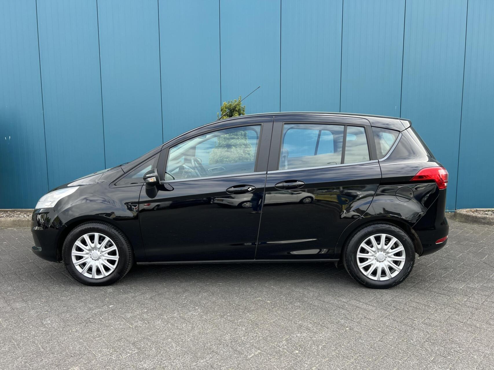 Foto van Ford B-max