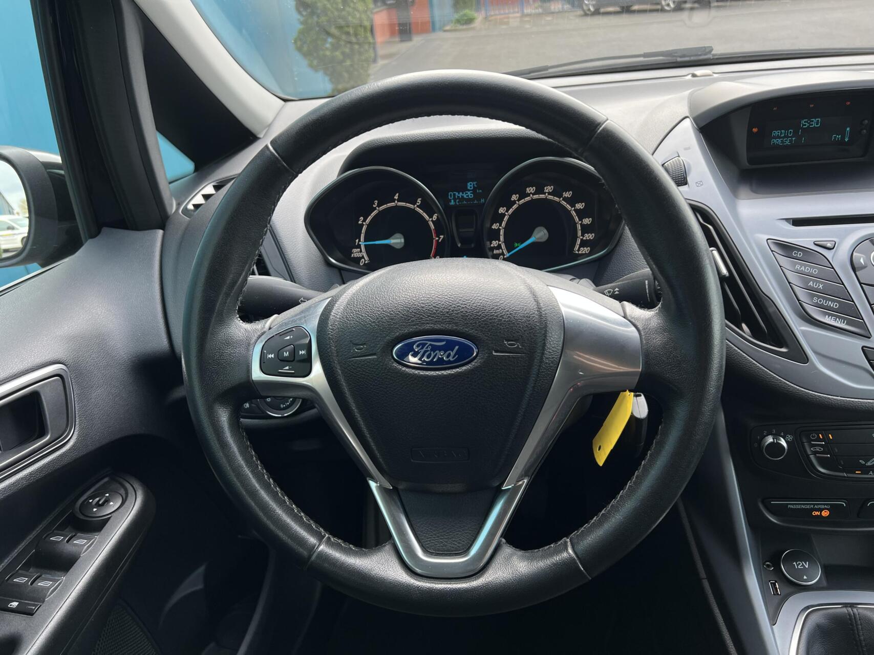 Foto van Ford B-max