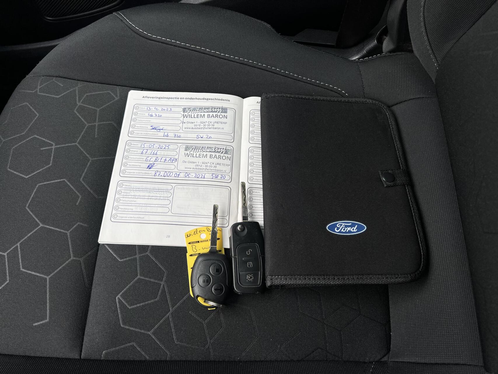 Foto van Ford B-max