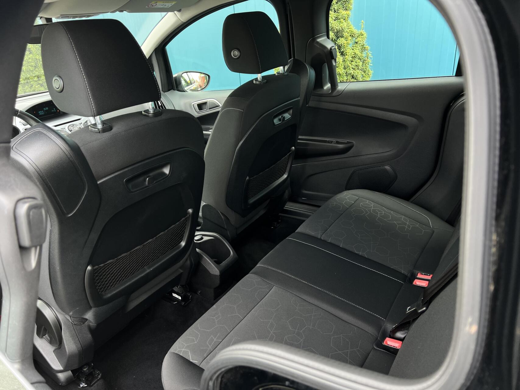 Foto van Ford B-max
