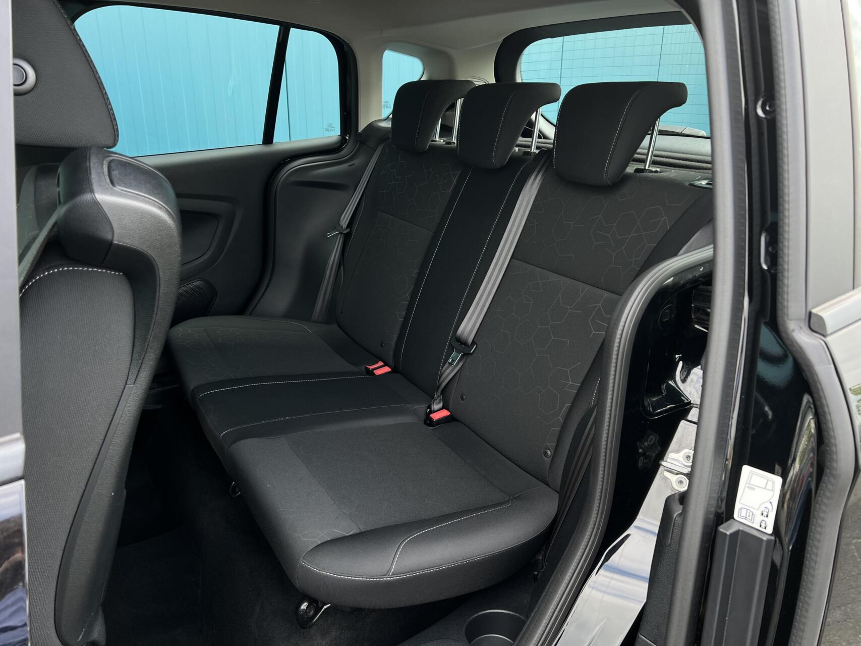 Foto van Ford B-max