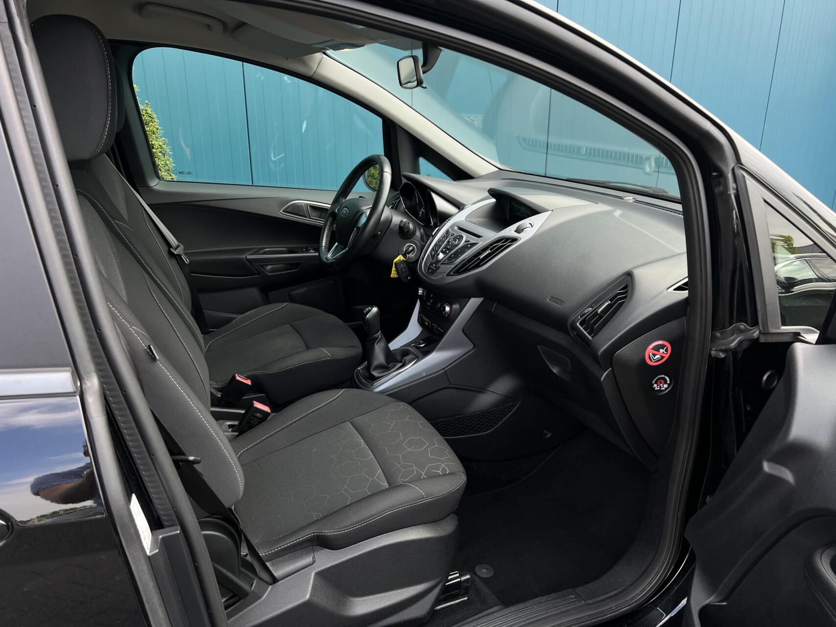 Foto van Ford B-max