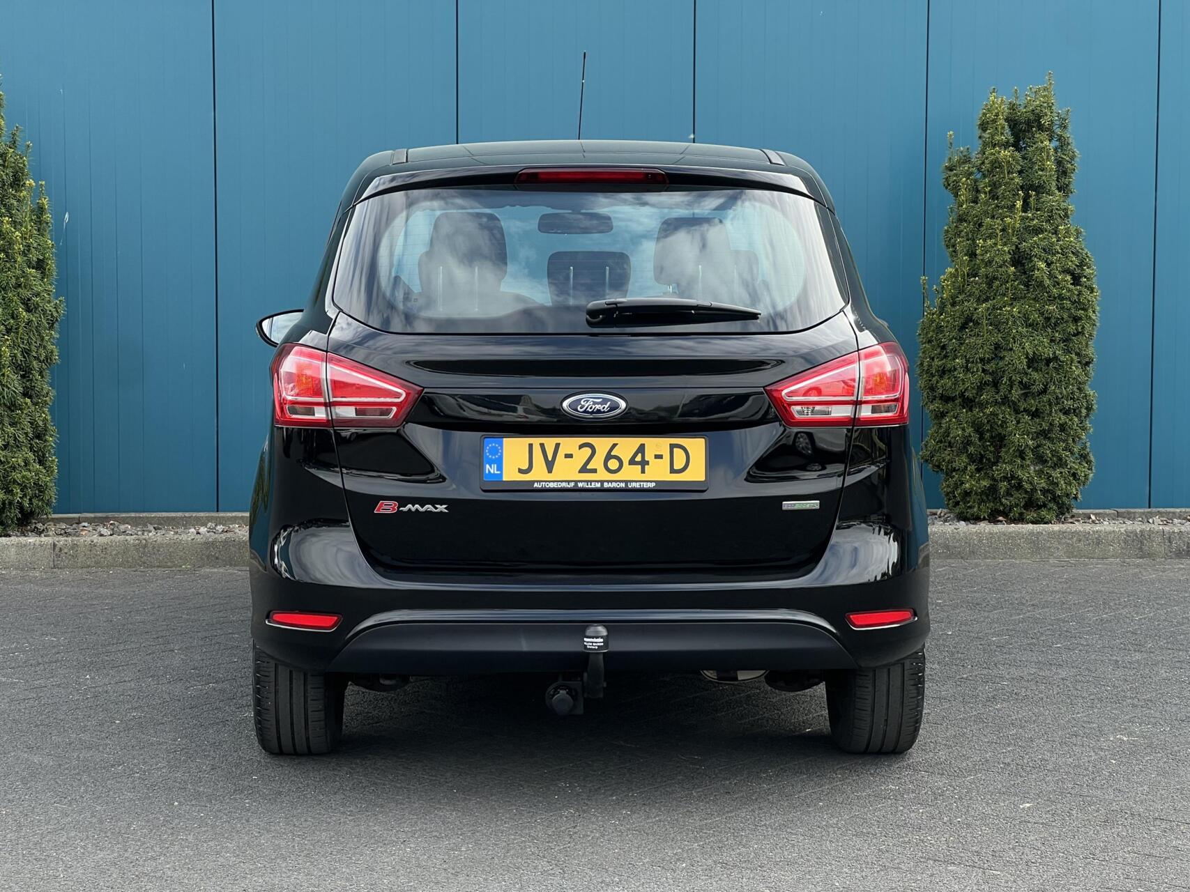 Foto van Ford B-max