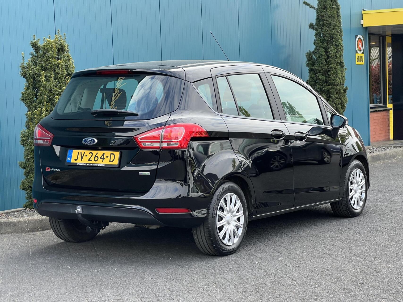 Foto van Ford B-max