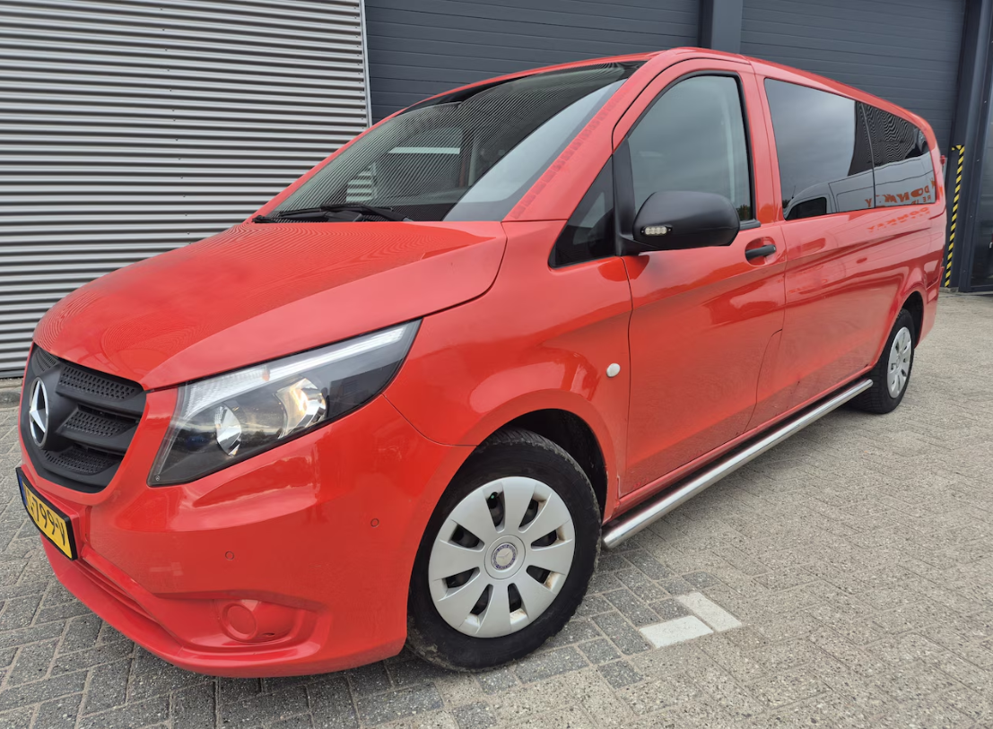 Foto van Mercedes-Benz Vito Tourer