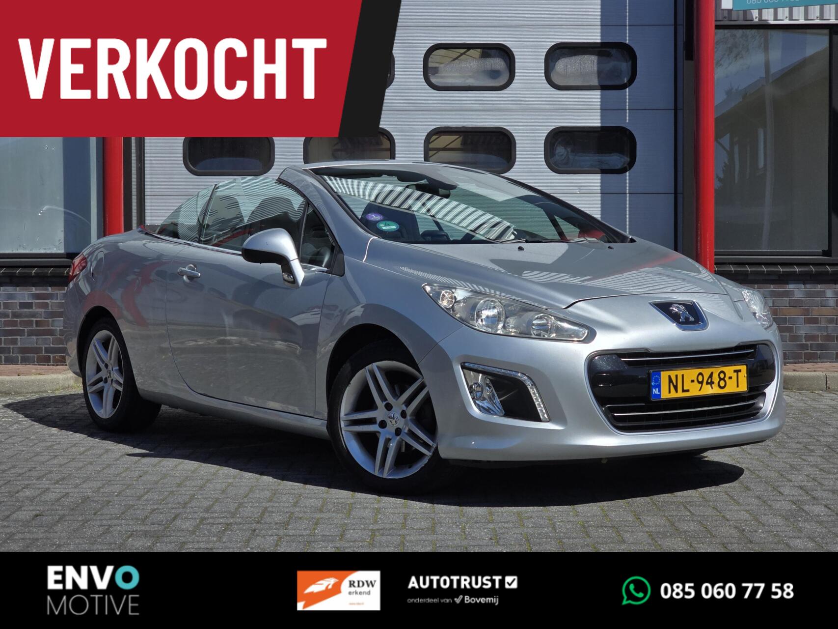 Peugeot 308 1.6 VTi Sport Pack Cabrio/Clima/Cruise/PDC/LMV 2012 - voorkant
