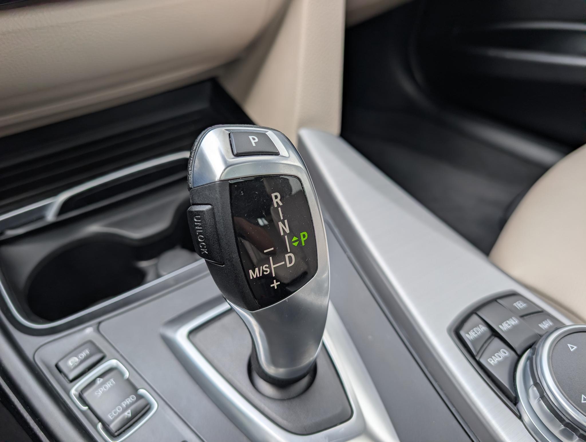 Foto van BMW 330i xDrive
