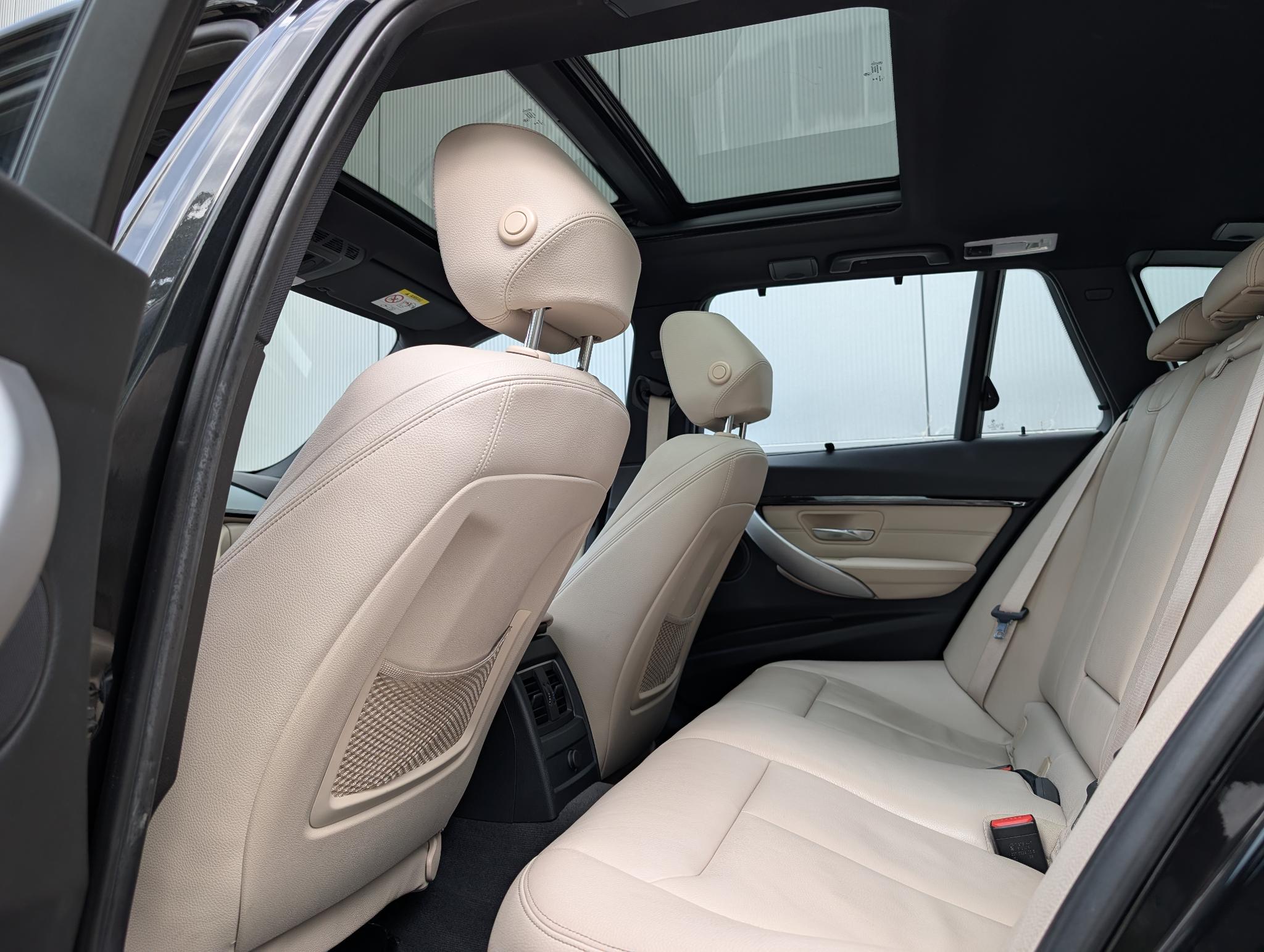 Foto van BMW 330i xDrive