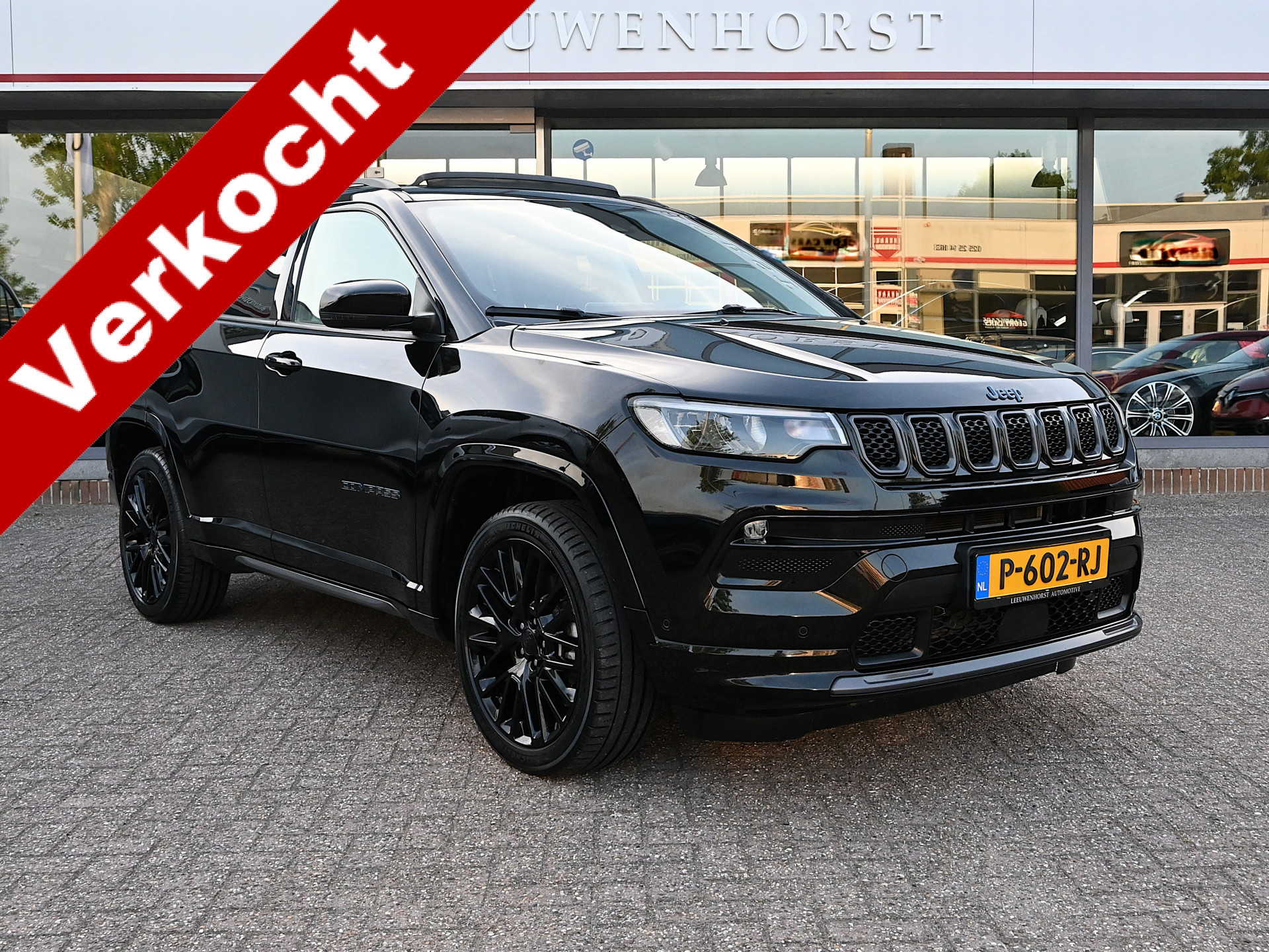 Foto van JEEP COMPASS
