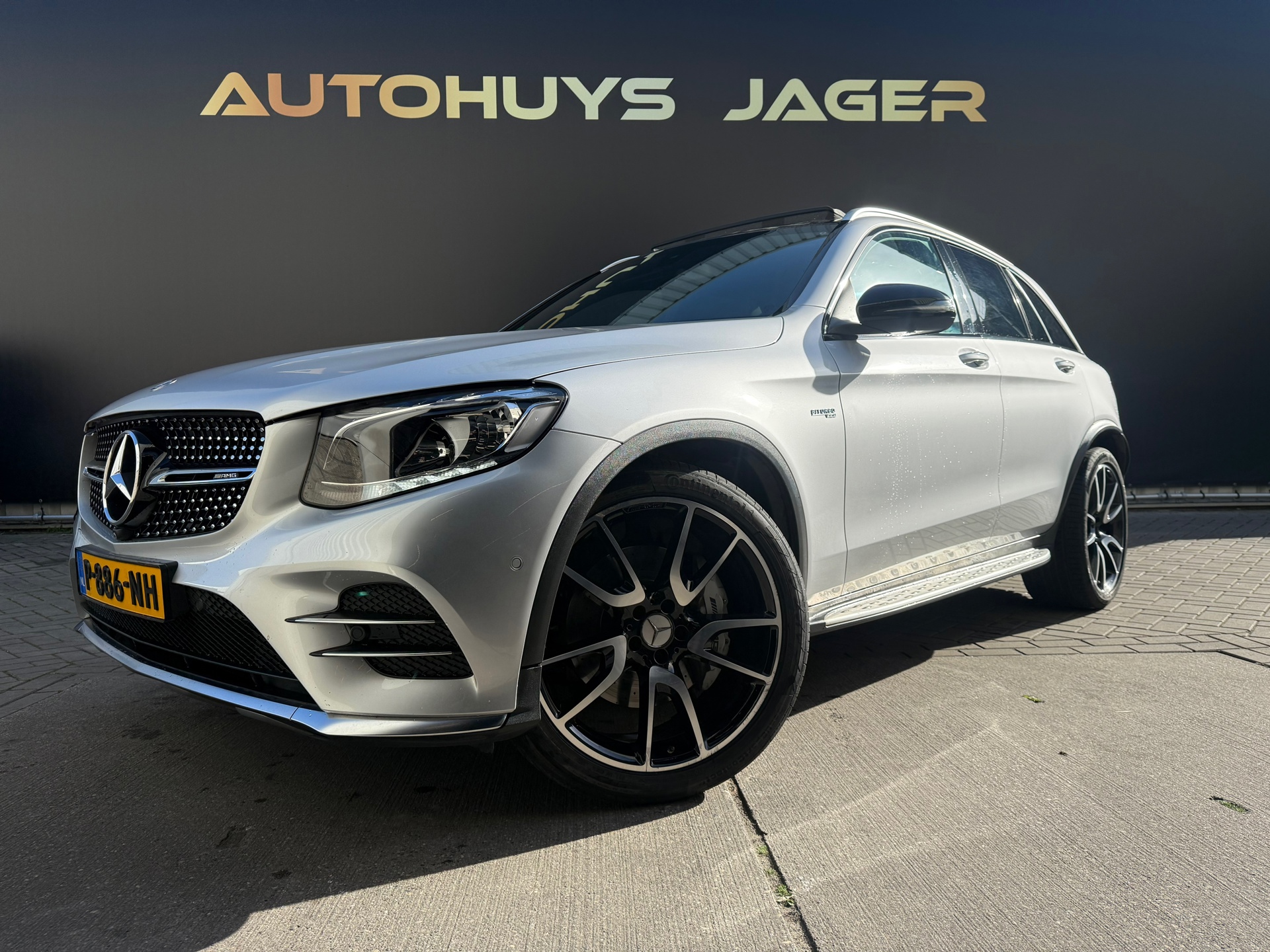 Foto van MERCEDES-BENZ AMG GLC 43