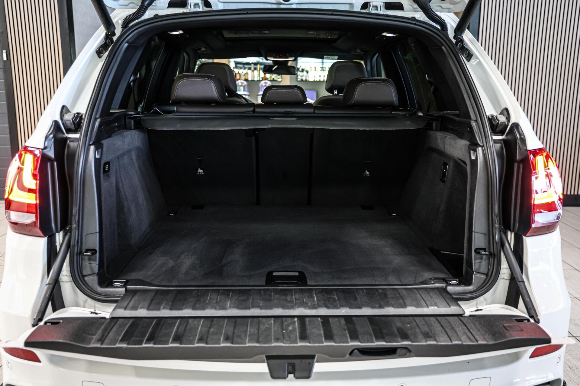 Foto van BMW X5 Xdrive35i