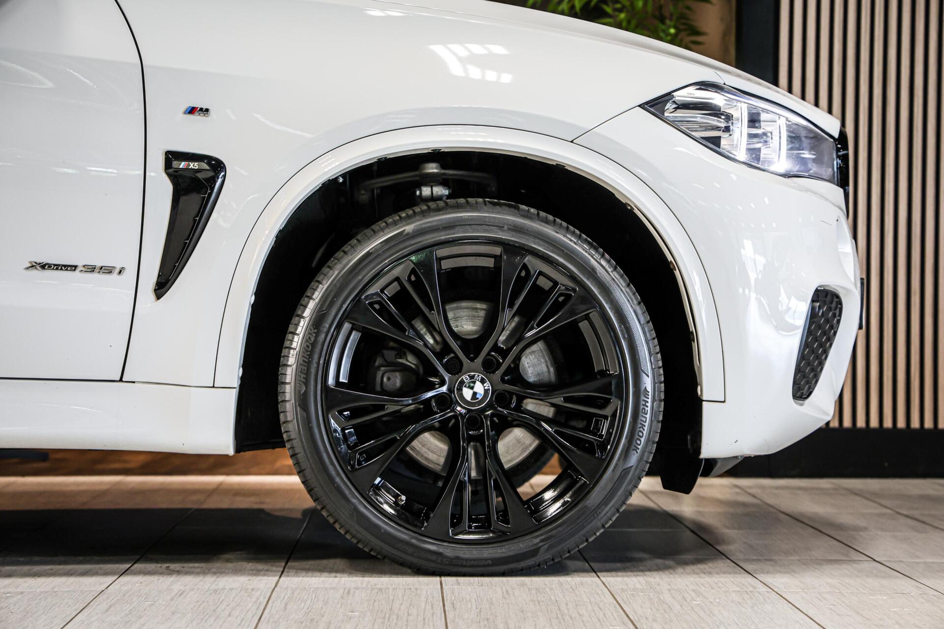 Foto van BMW X5 Xdrive35i