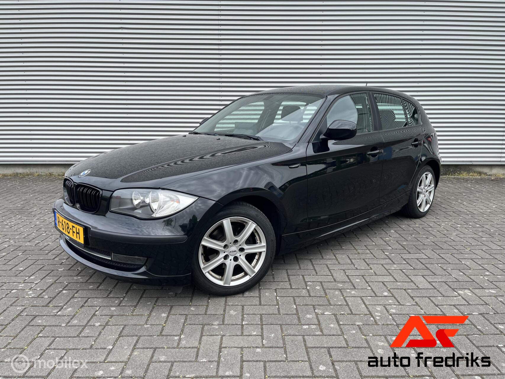 BMW 1er Reihe 116i EfficientDynamics Edition | Stoelverwarming | 2011 - voorkant