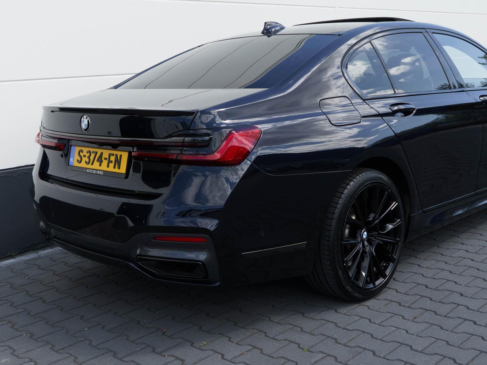 Foto van BMW 745e