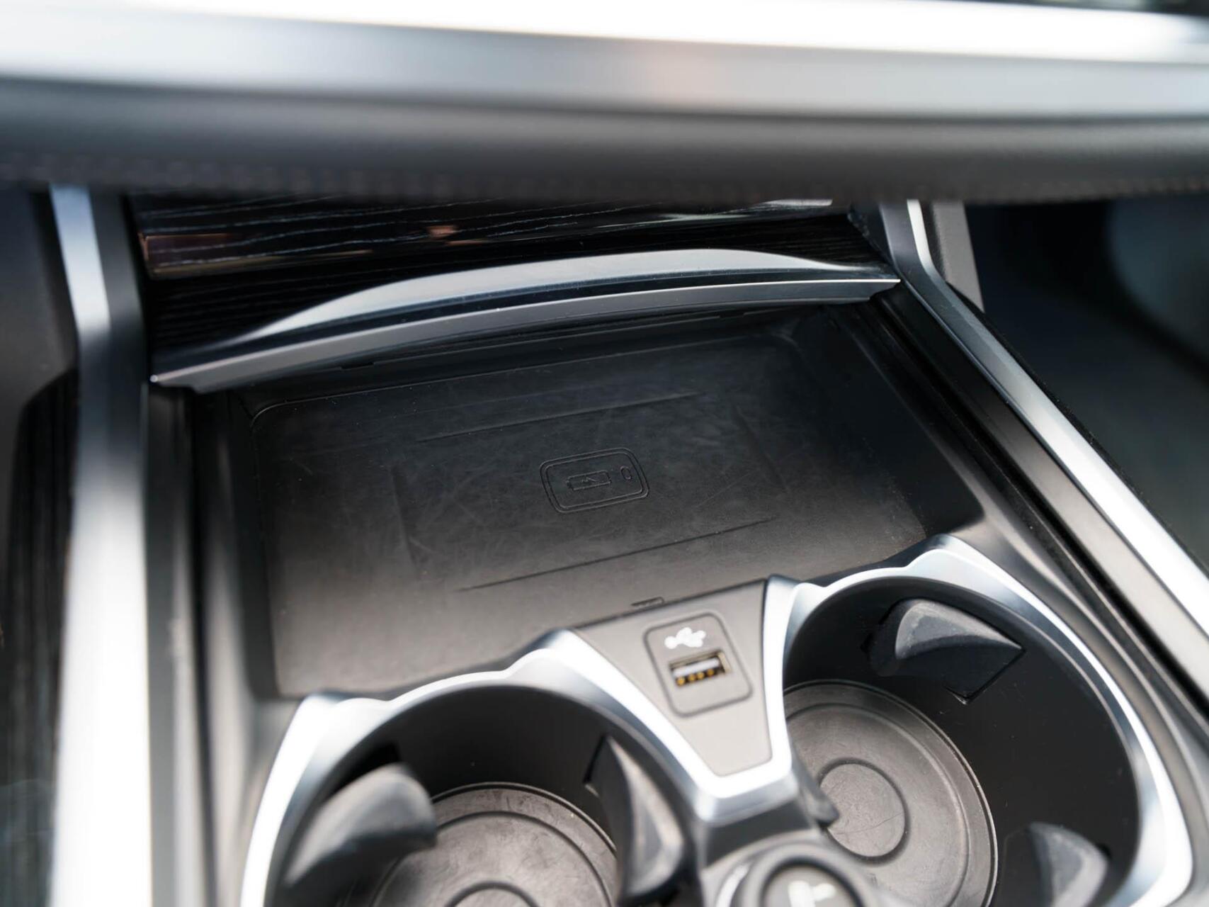Foto van BMW 745e