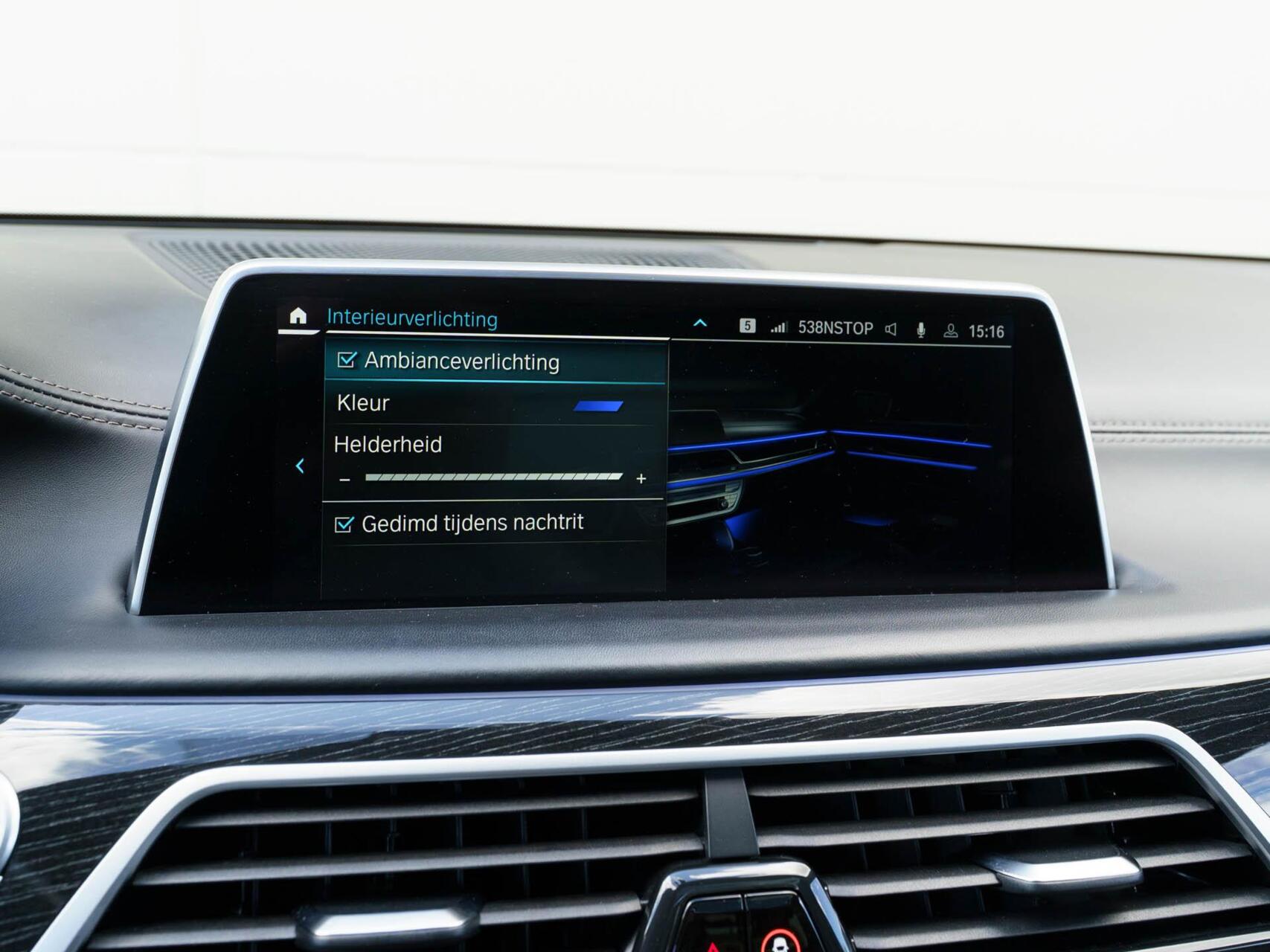 Foto van BMW 745e