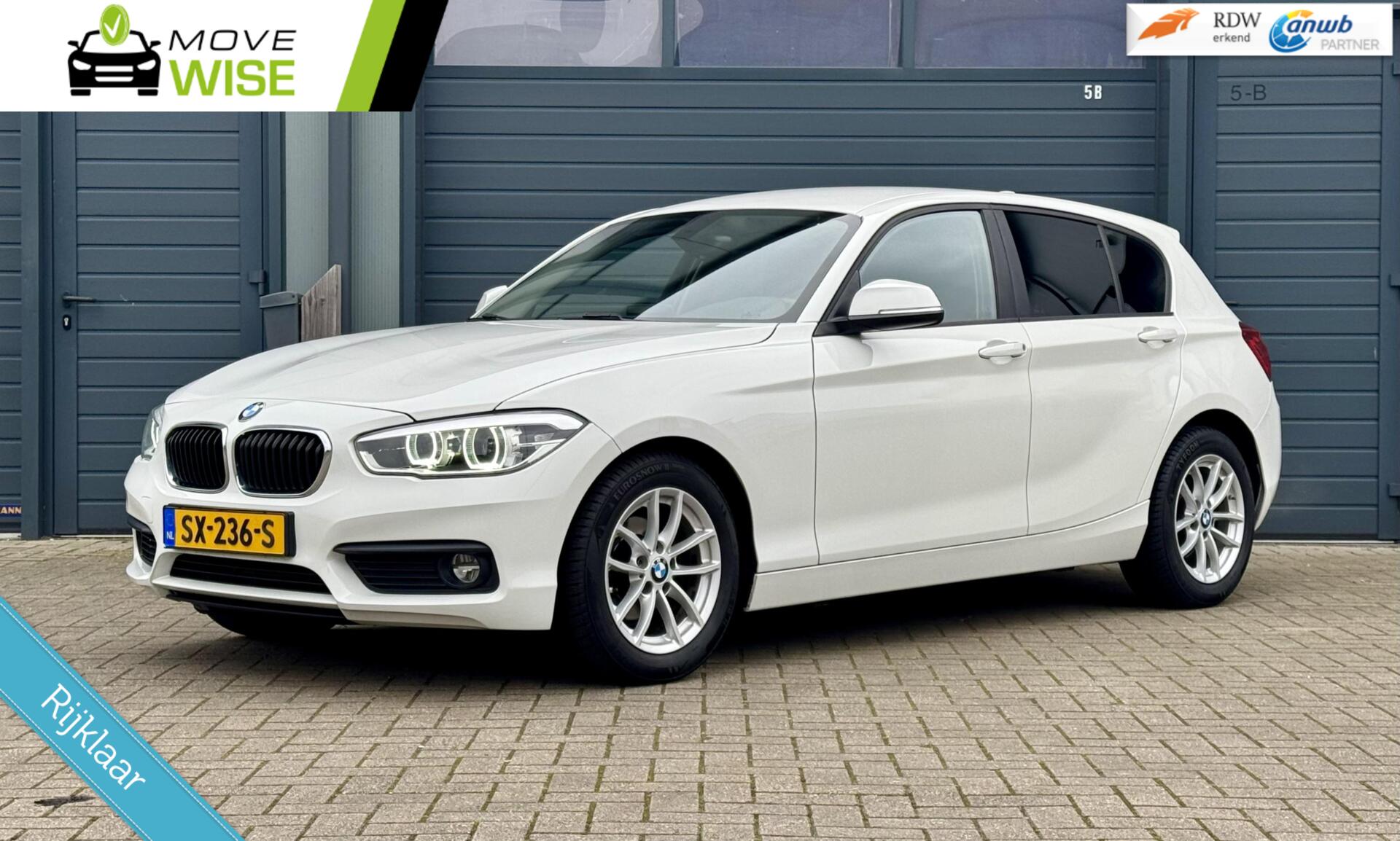 BMW 118i 118i- 136pk High Executive | AUTOMAAT  | Sportline |  140.000 KM NAP | 2018 | Trekhaak | 5DRS | 2018 - voorkant