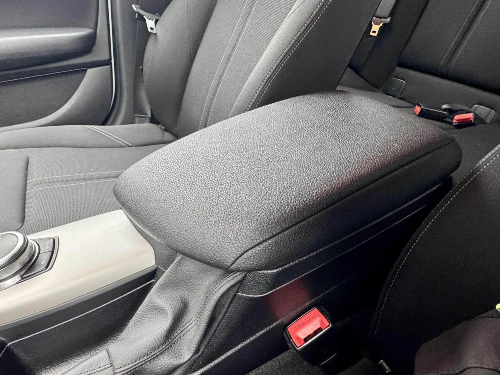 Foto van BMW 118i