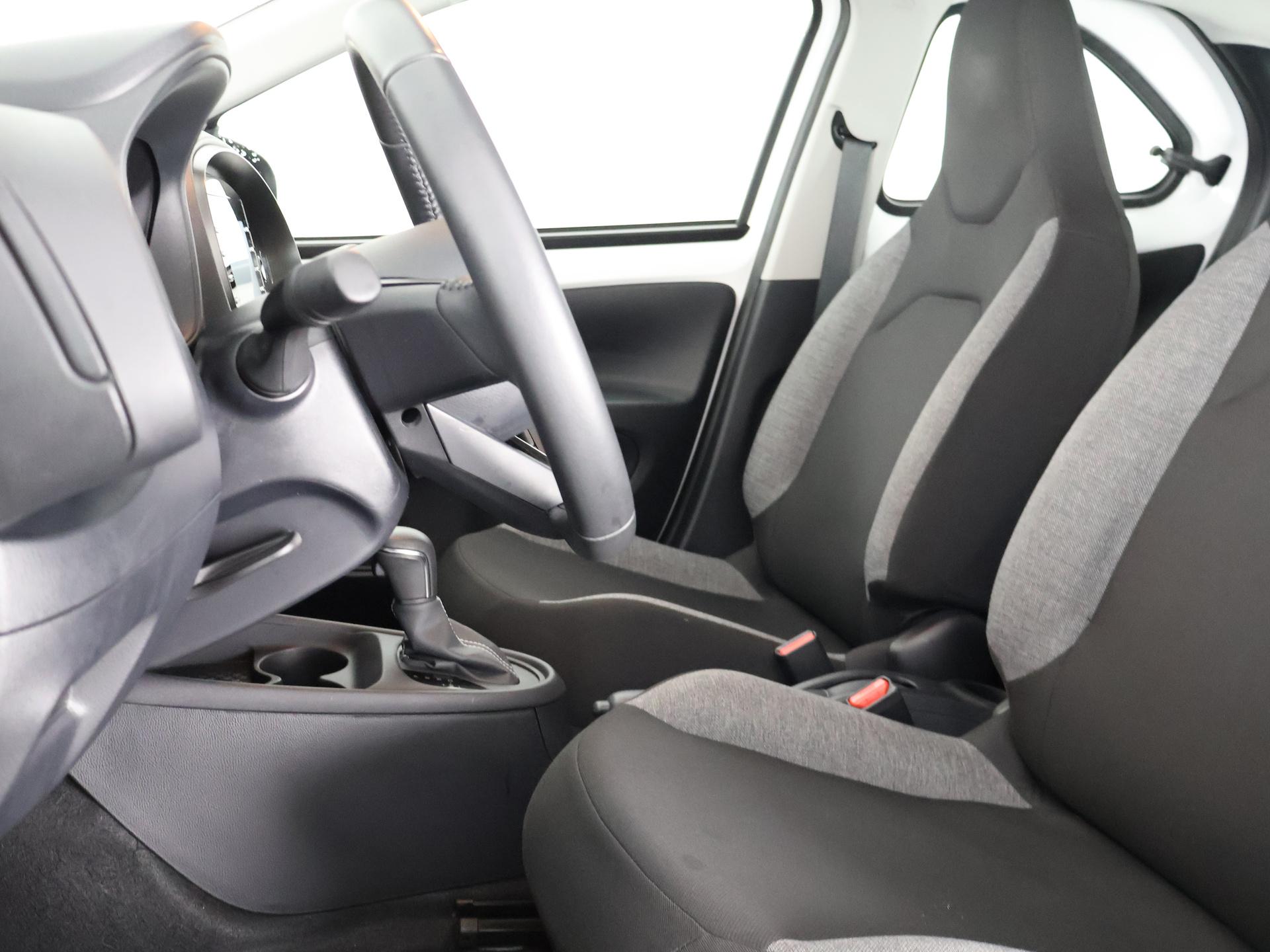 Foto van Toyota Toyota Aygo X