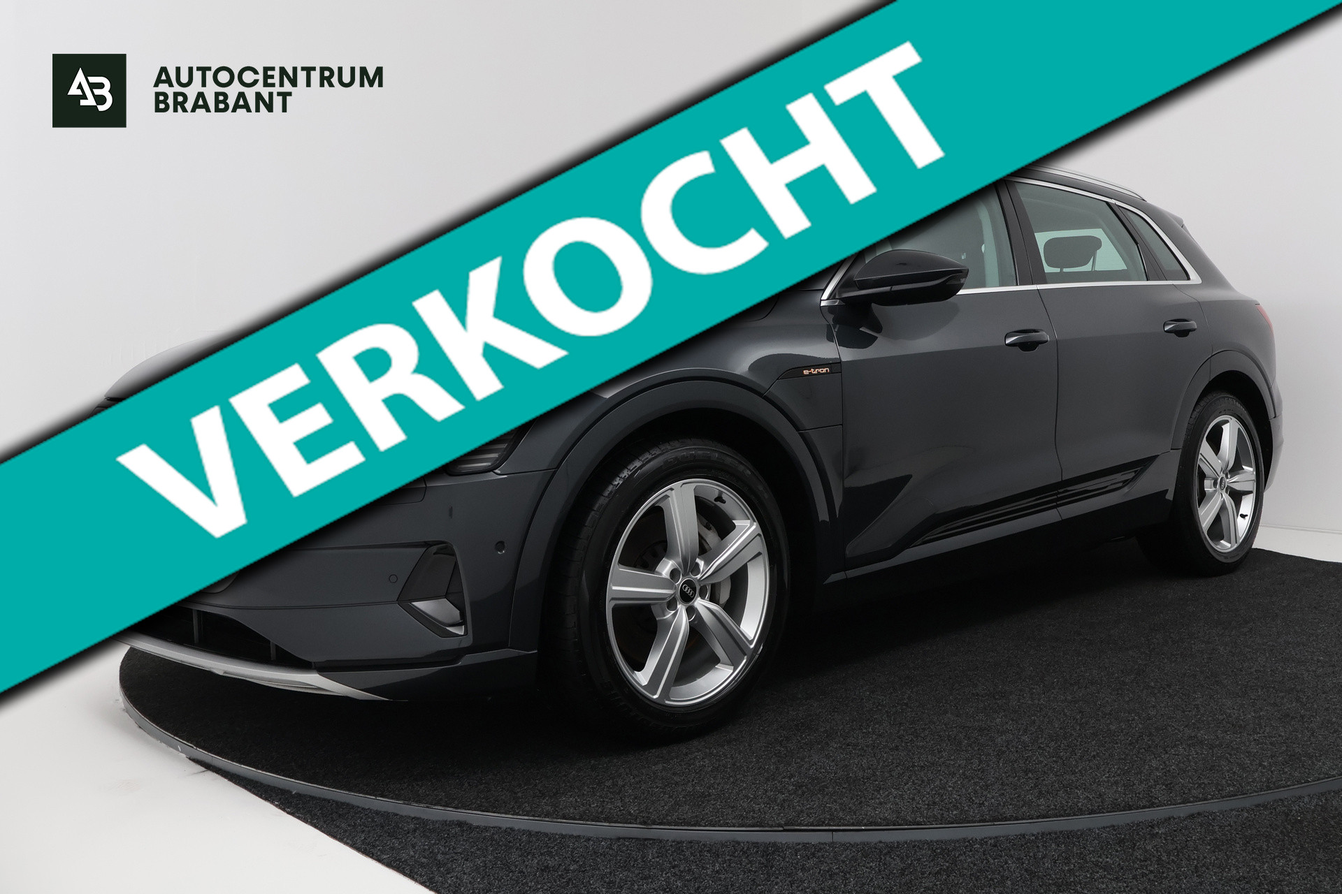 Audi E-tron 50 50 quattro Business edition Plus 71 kWh (PANORAMADAK, STOELVERWARMING, CAMERA, ELEKTR STOELEN, NAVIGATIE) 2020 - voorkant