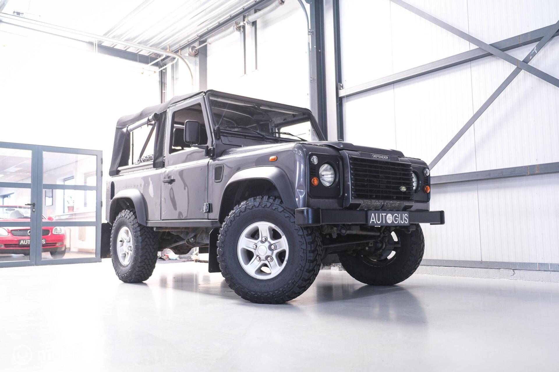 Foto van LAND ROVER DEFENDER 90