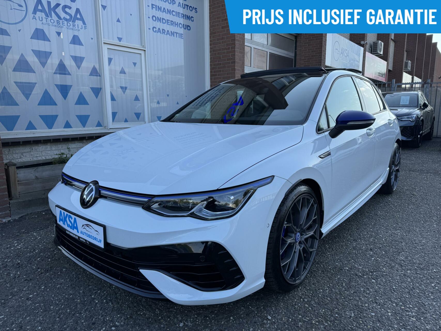 Volkswagen Golf 8 R 333pk 2.0 TSI R 4Motion 2023 - voorkant