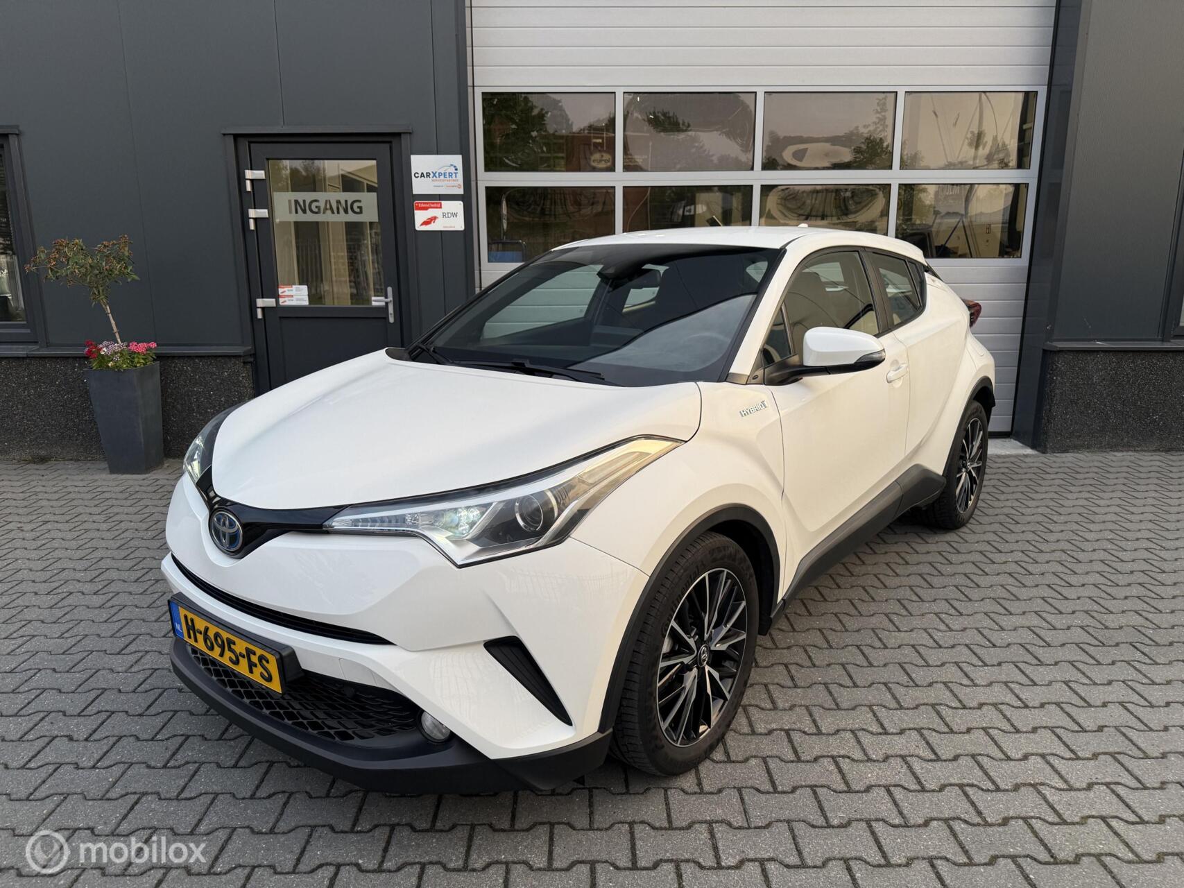 Foto van TOYOTA TOYOTA C-HR