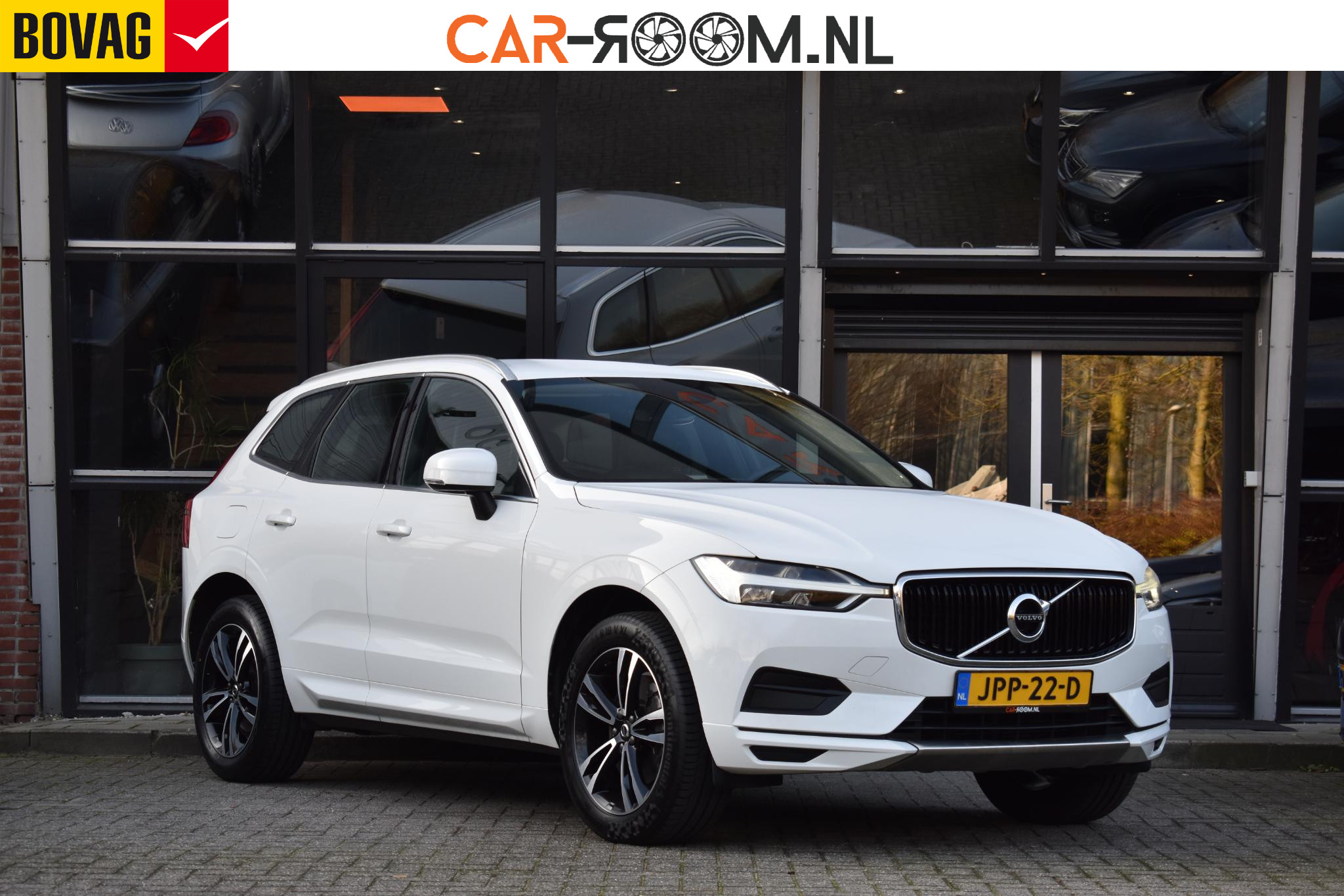 Volvo Xc60 2.0 B5 Inscription 2020 - voorkant