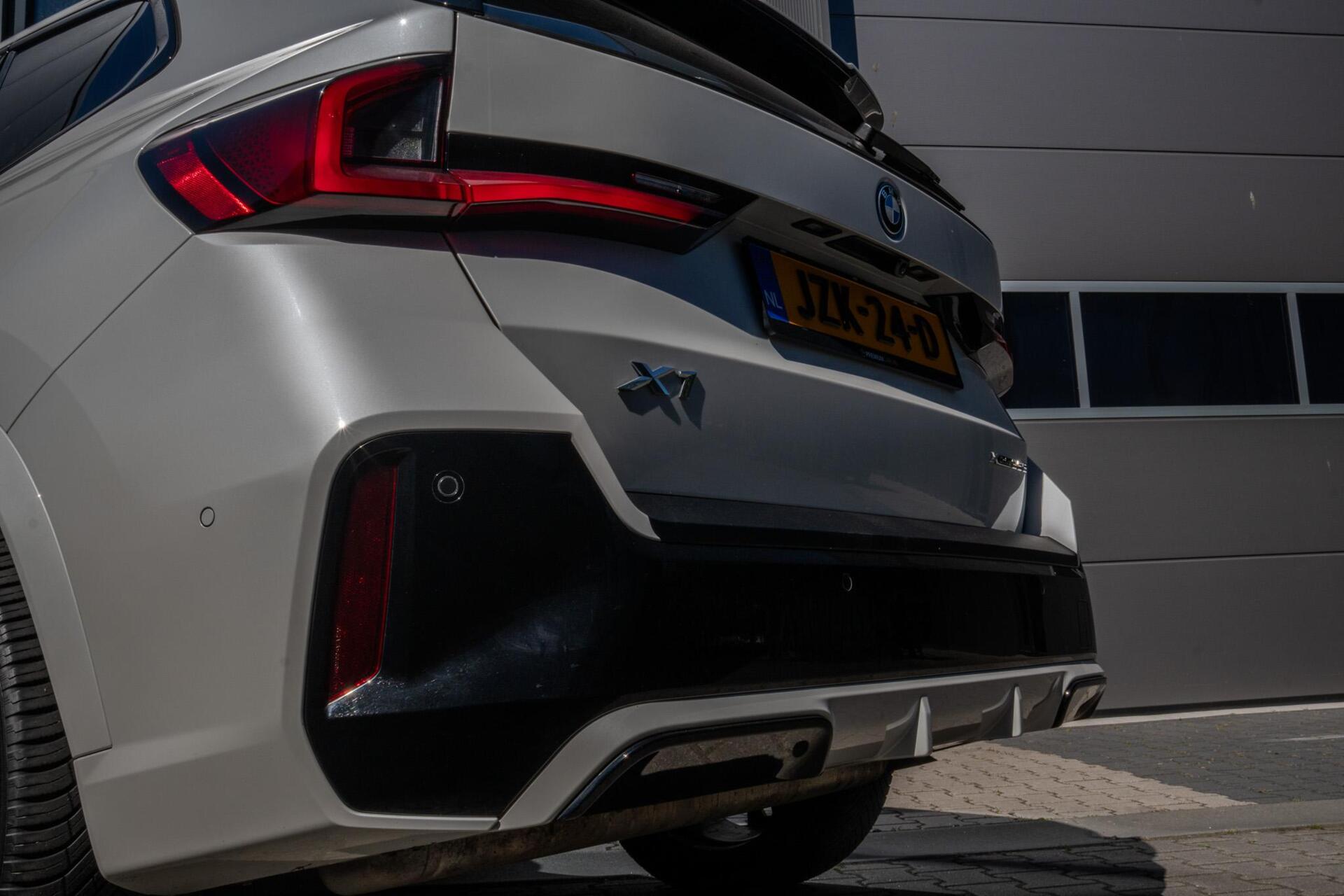 Foto van BMW X1 Xdrive25e