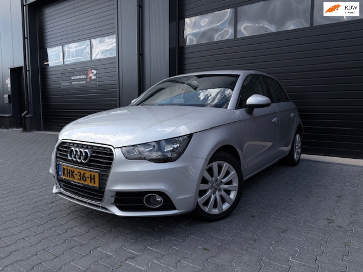 Audi A1 Sportback 1.2 TFSI Ambition Pro Line| Nwe Ketting|Stoel verw|PDC|Clima|LMV| 2012 - voorkant