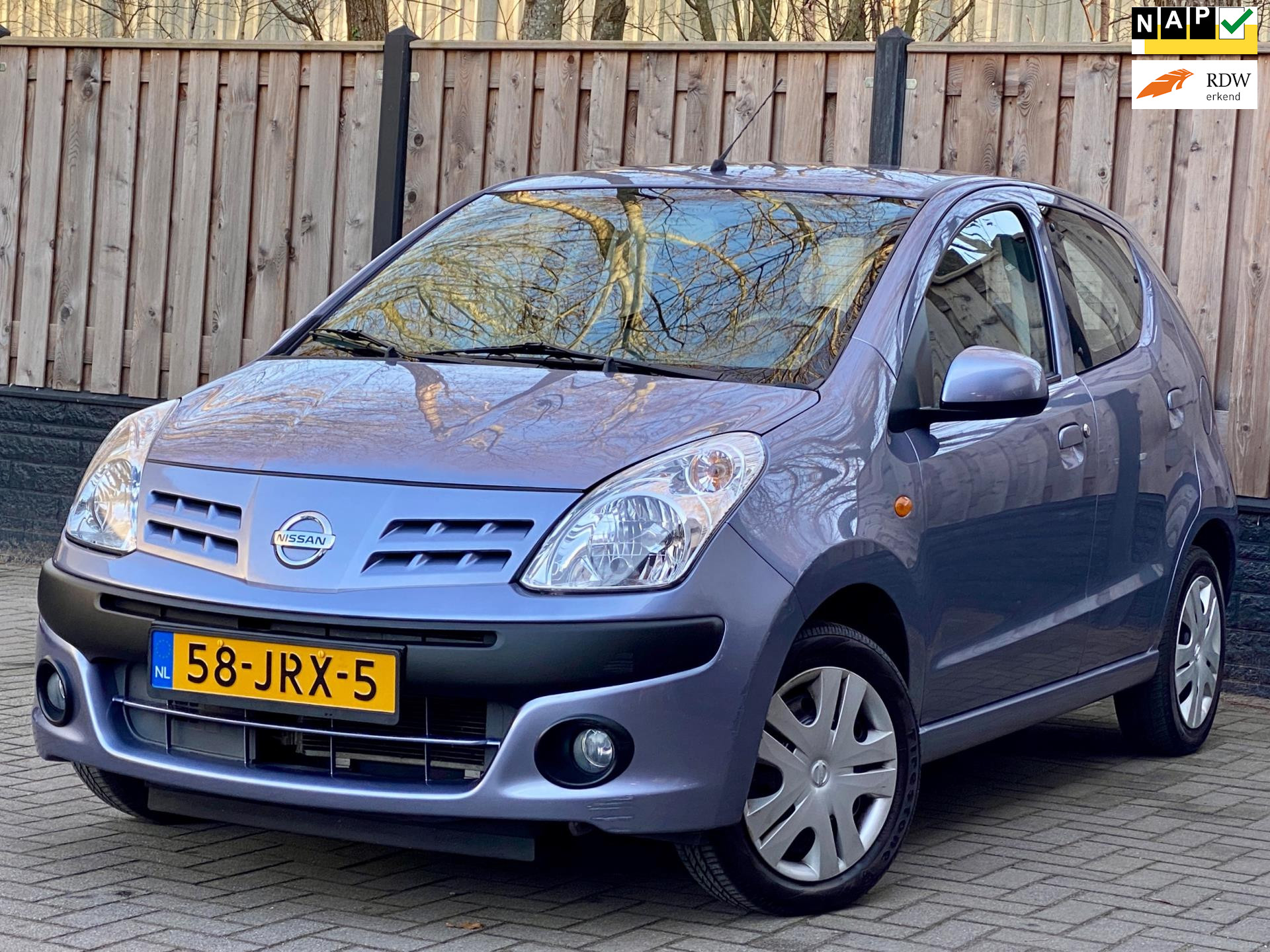 Foto van NISSAN PIXO