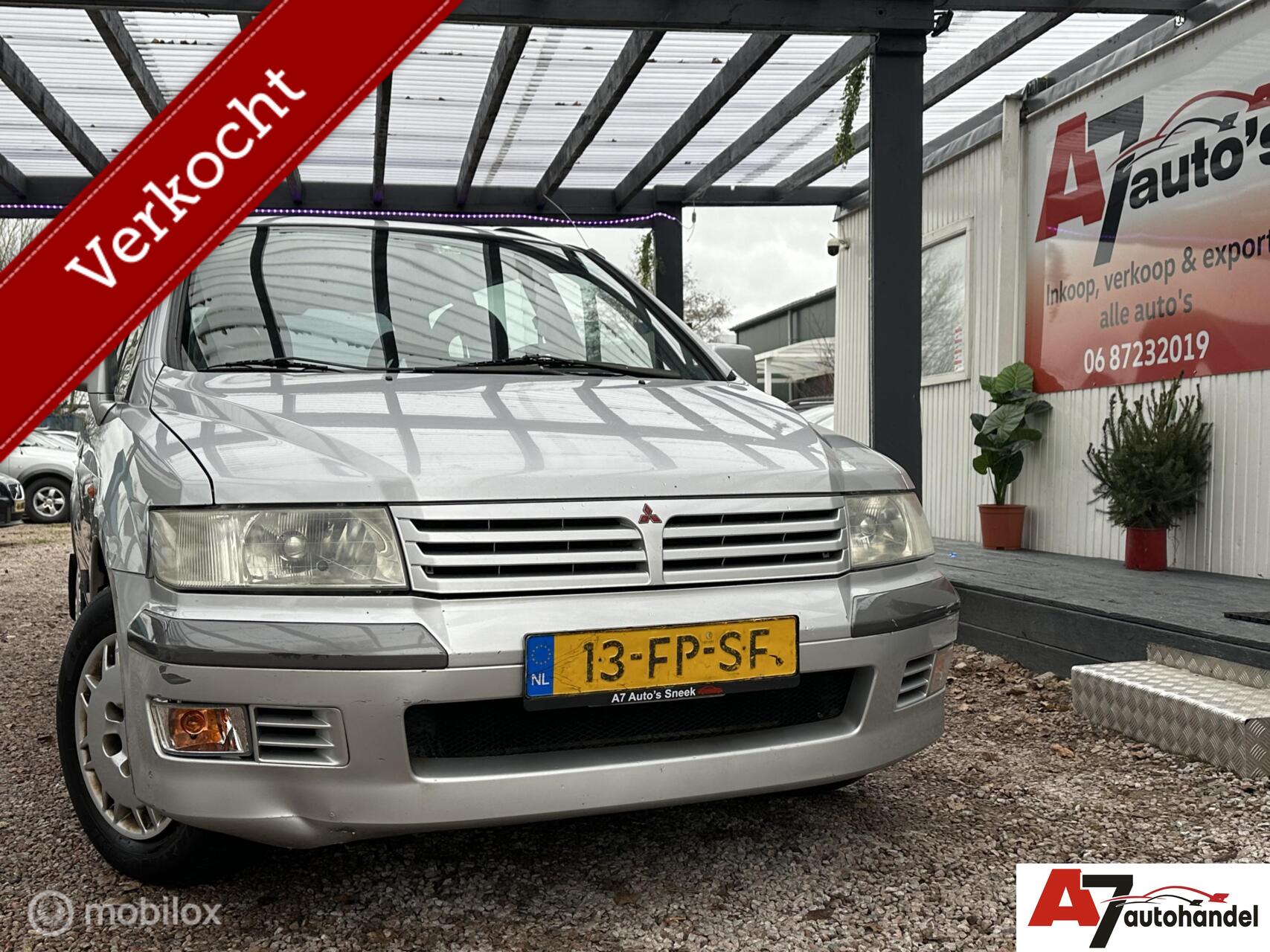 Foto van MITSUBISHI SPACE WAGON