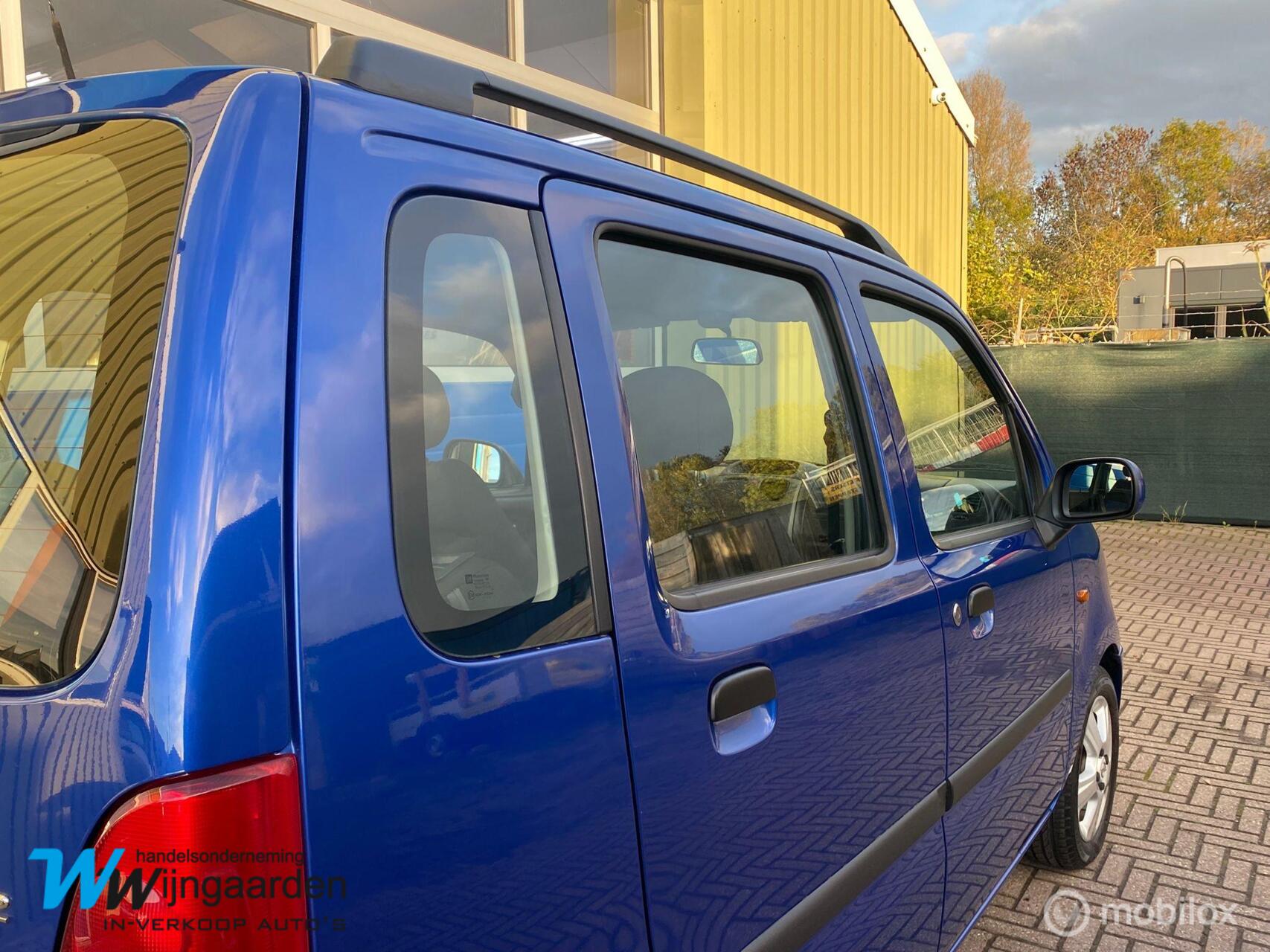 Foto van Opel Agila