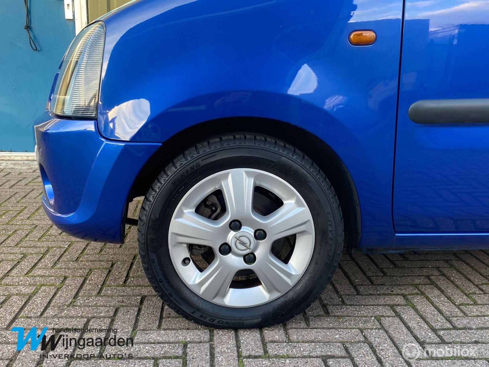 Foto van Opel Agila