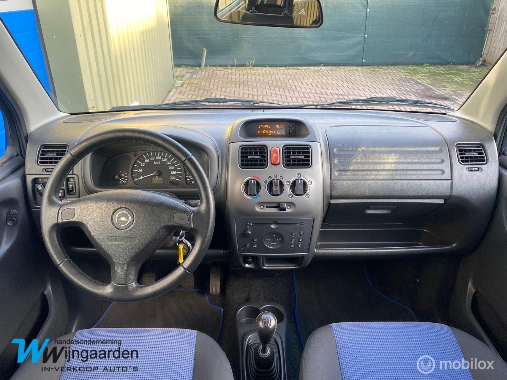 Foto van Opel Agila