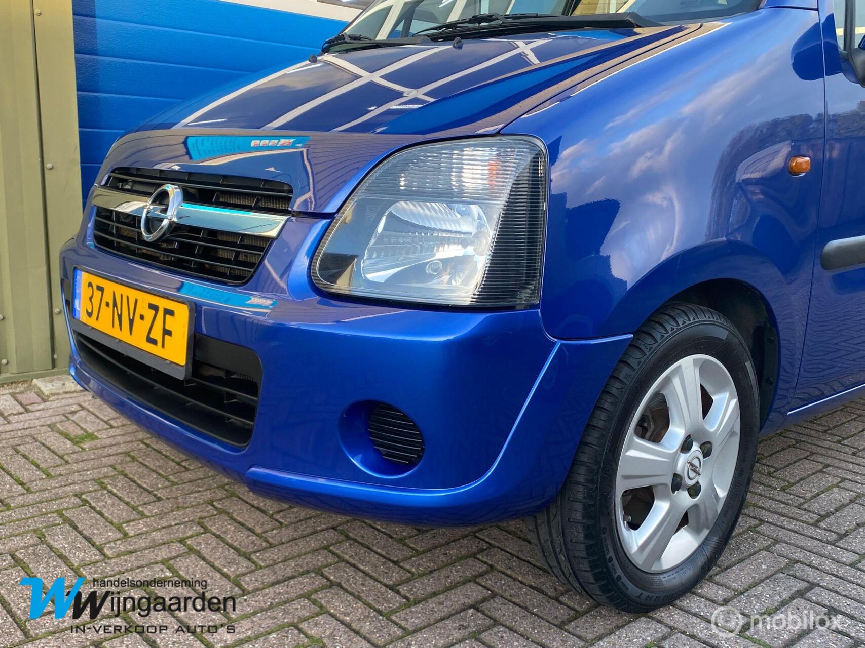 Foto van Opel Agila