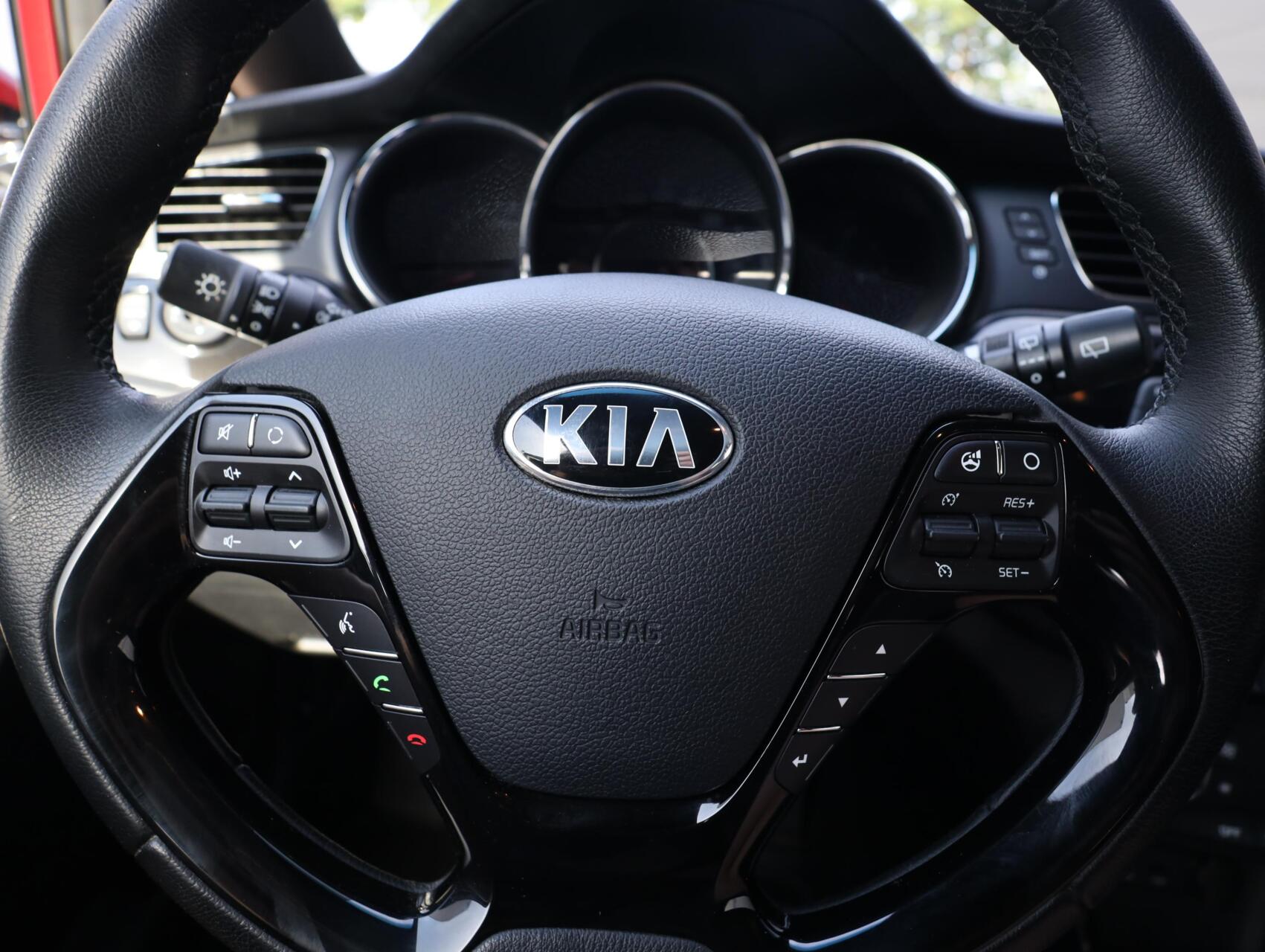 Foto van Kia Cee D