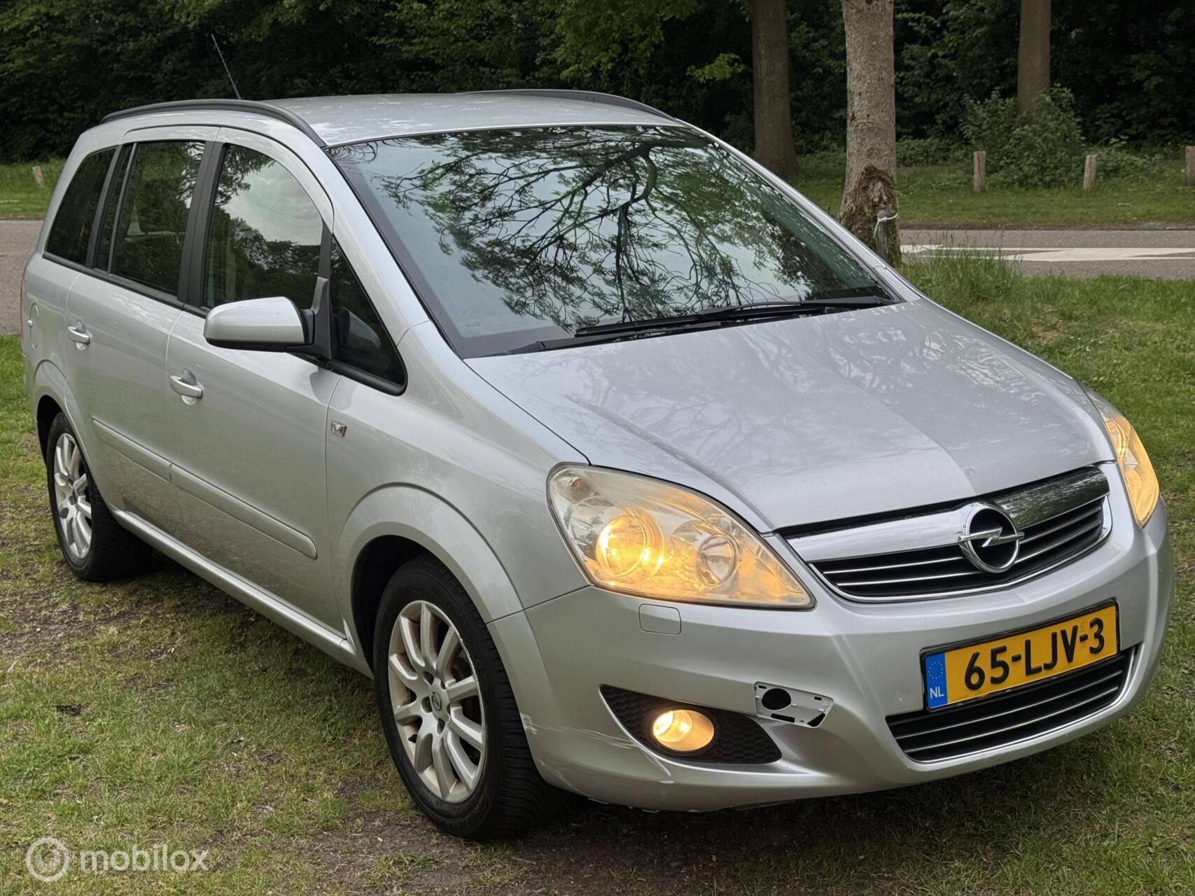 Foto van Opel Zafira