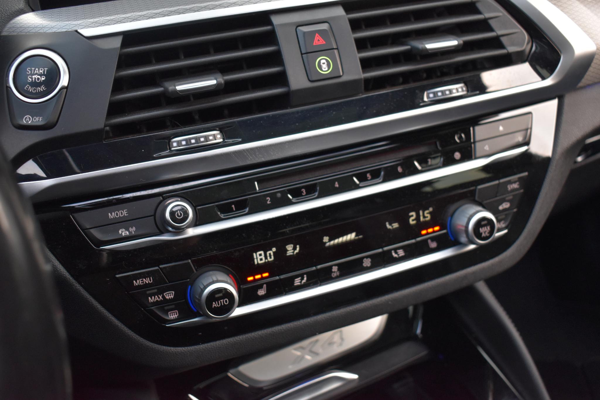 Foto van BMW X4 Xdrive20i