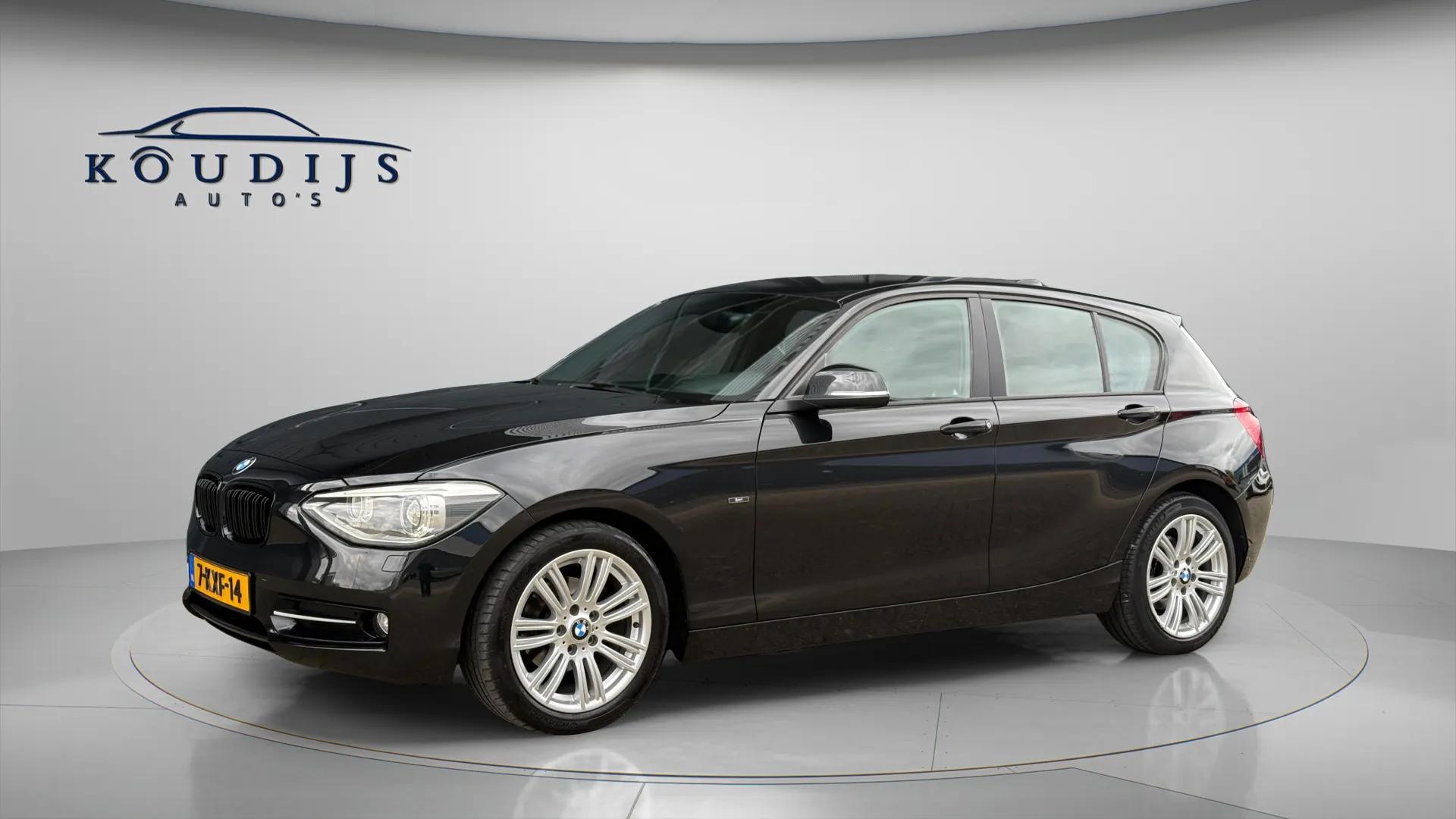 BMW 116i 116i Sport High Executive, Leder, Nieuwe ketting 2013 - voorkant