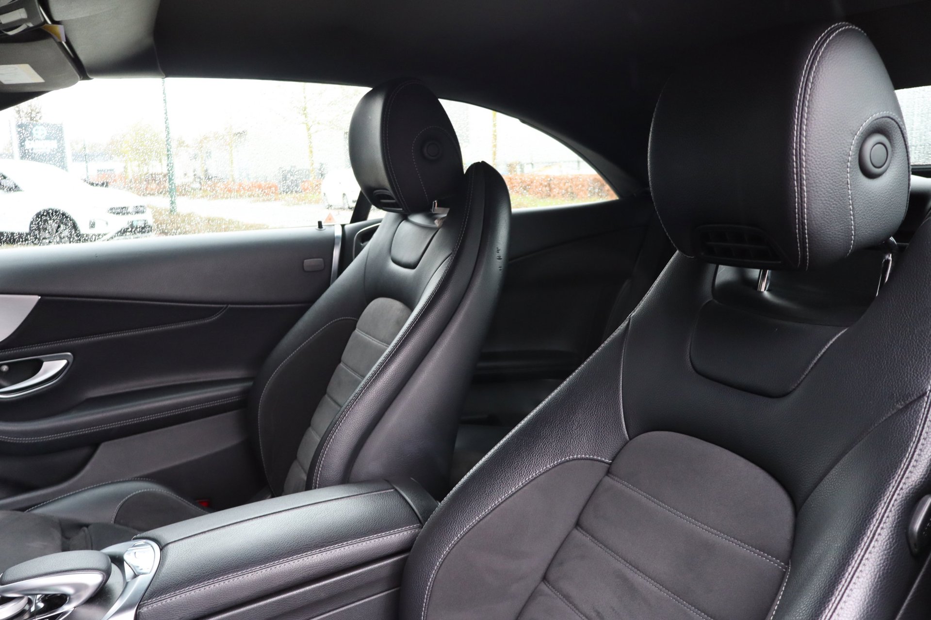 Foto van Mercedes-Benz C 200