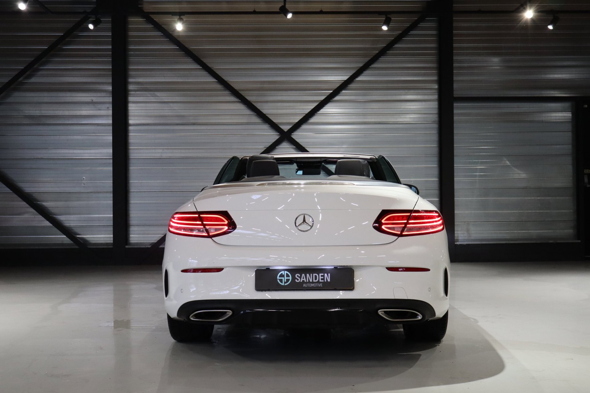 Foto van Mercedes-Benz C 200