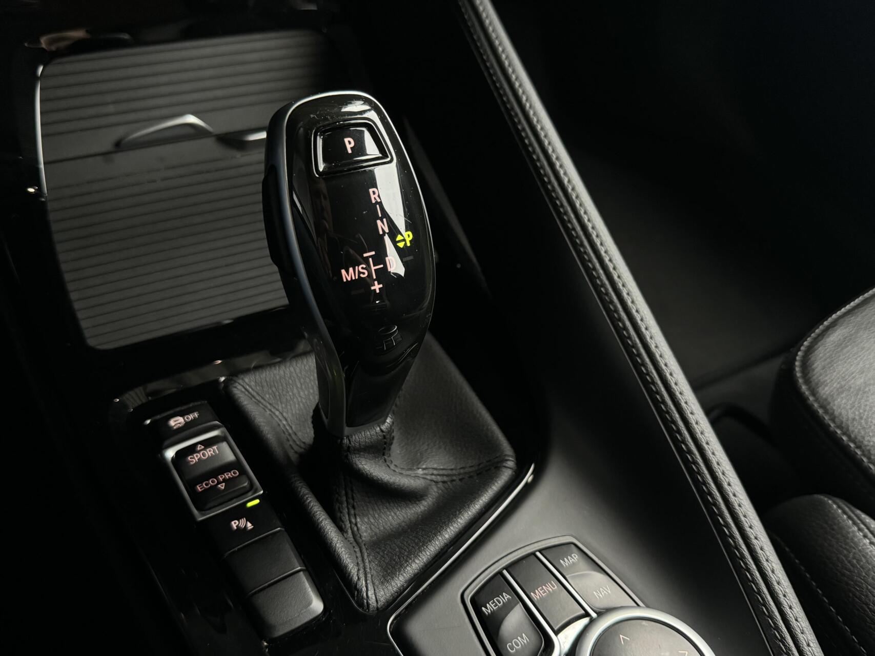 Foto van BMW X1 Sdrive18i