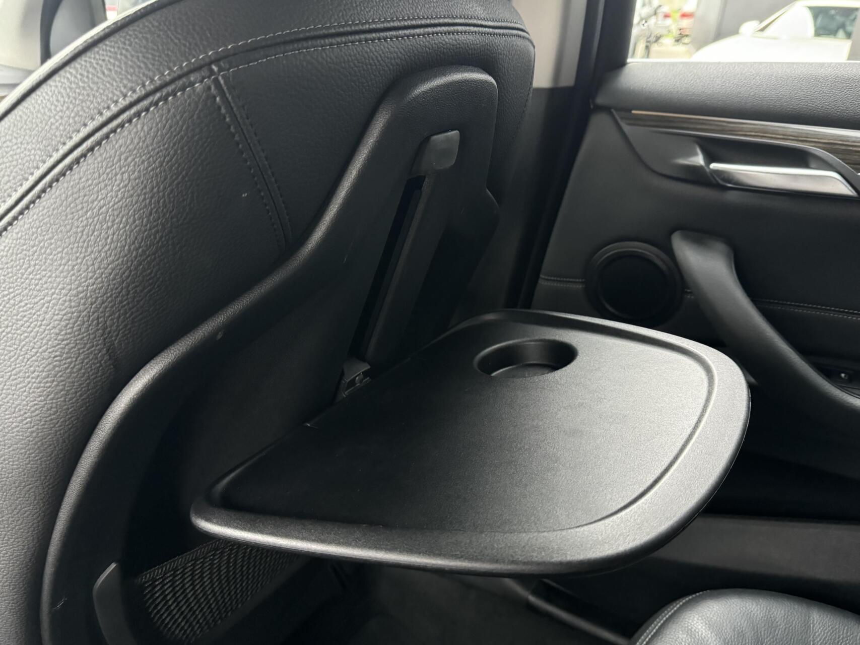 Foto van BMW X1 Sdrive18i
