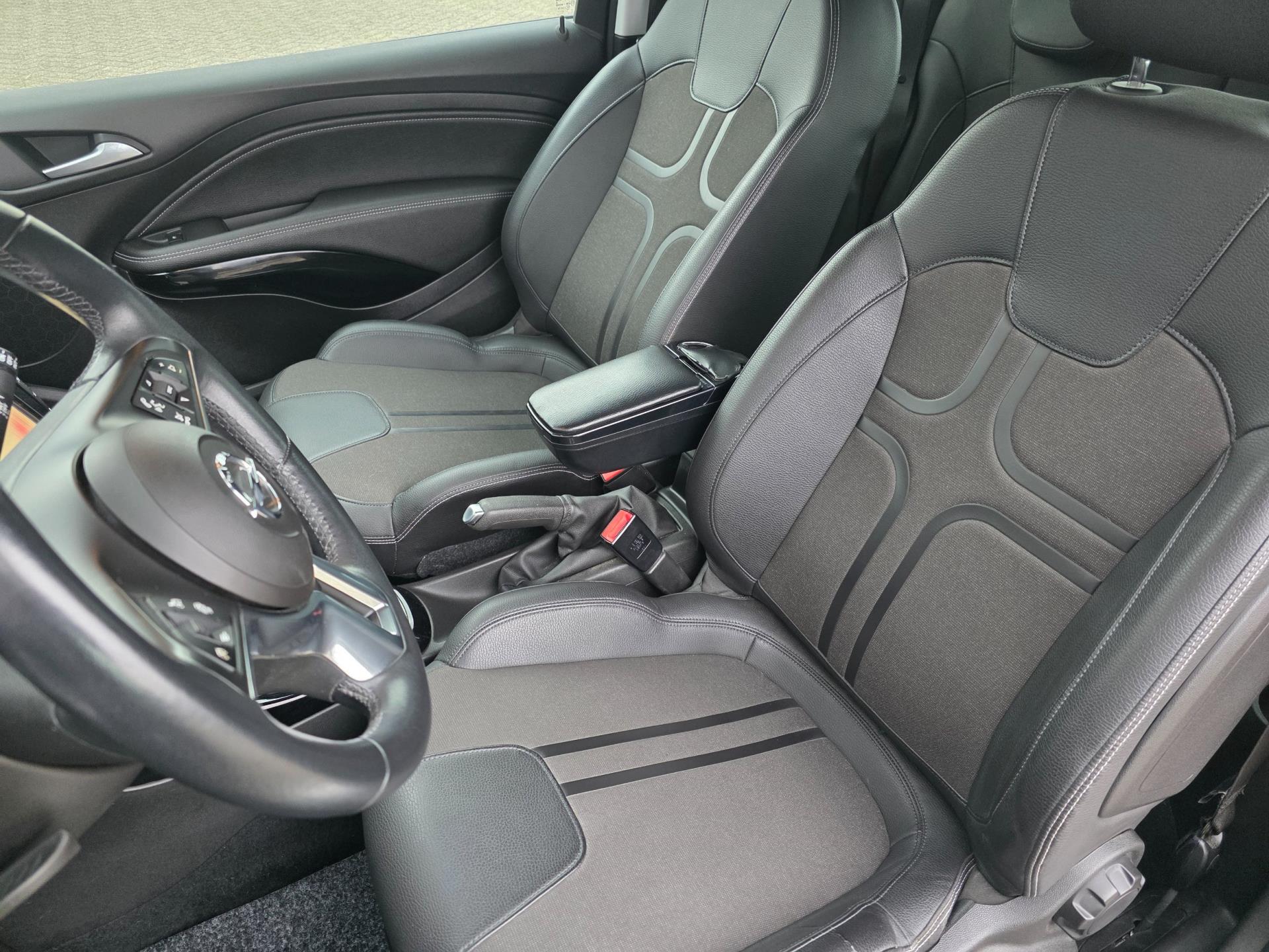 Foto van Opel Adam