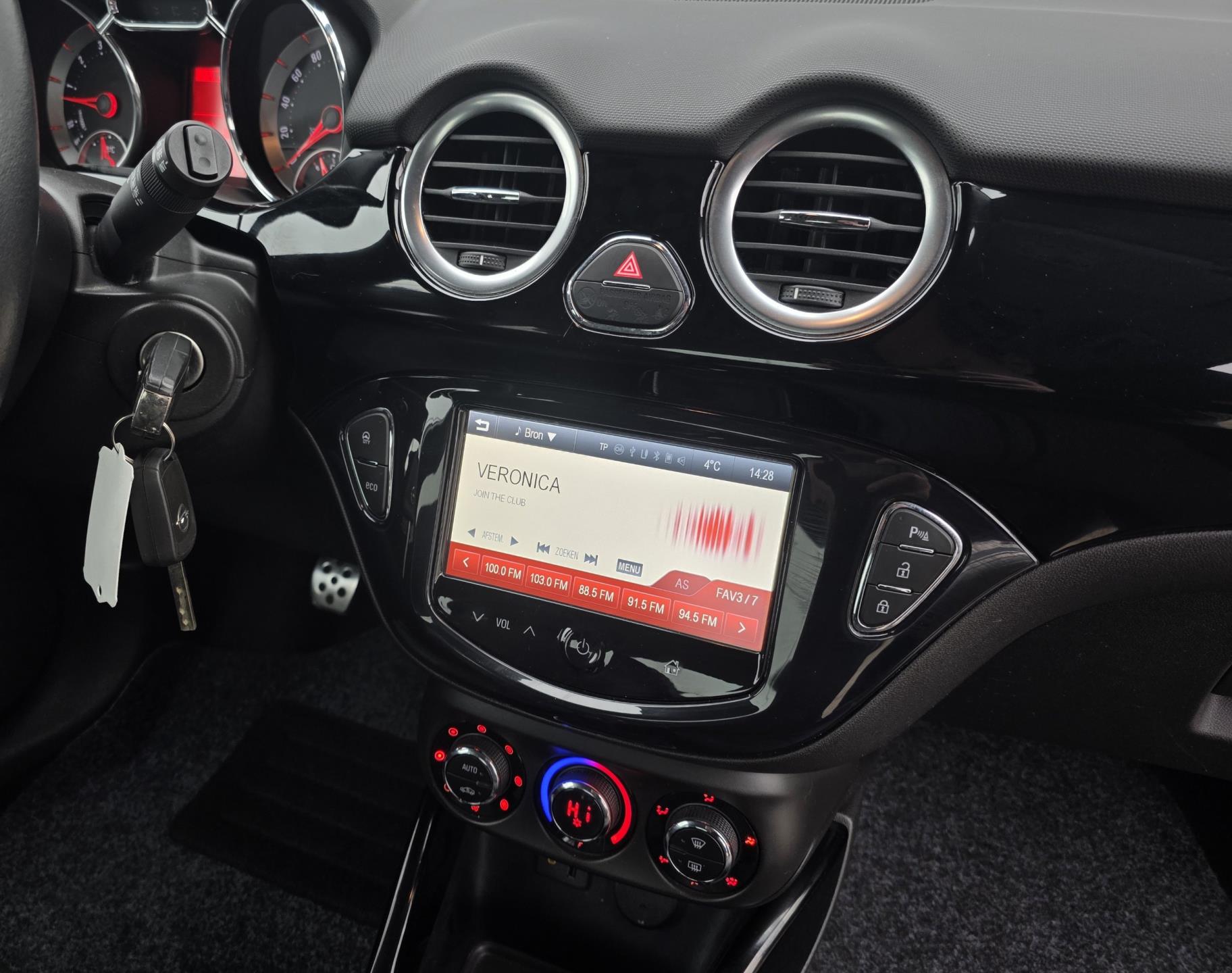Foto van Opel Adam