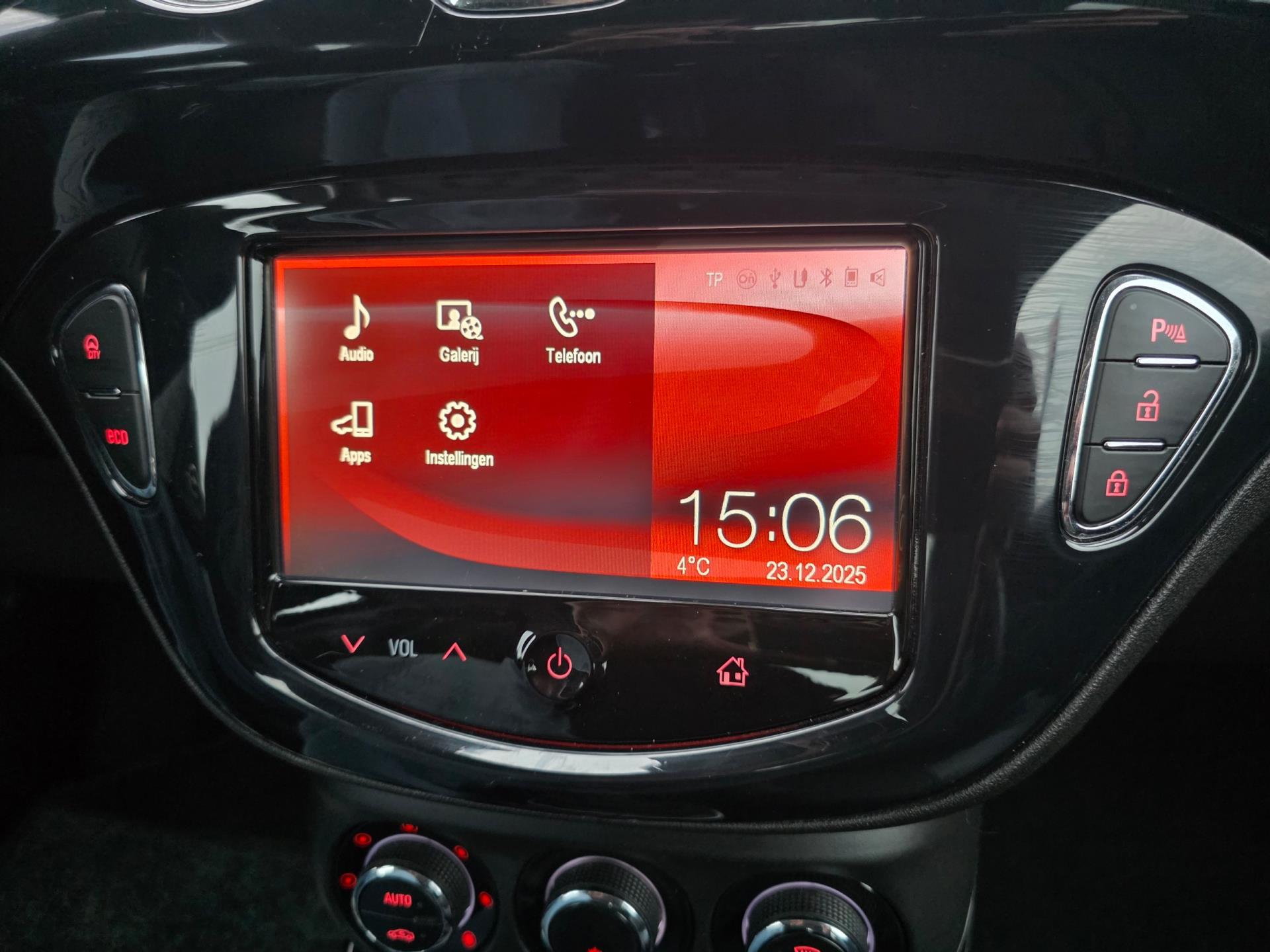 Foto van Opel Adam