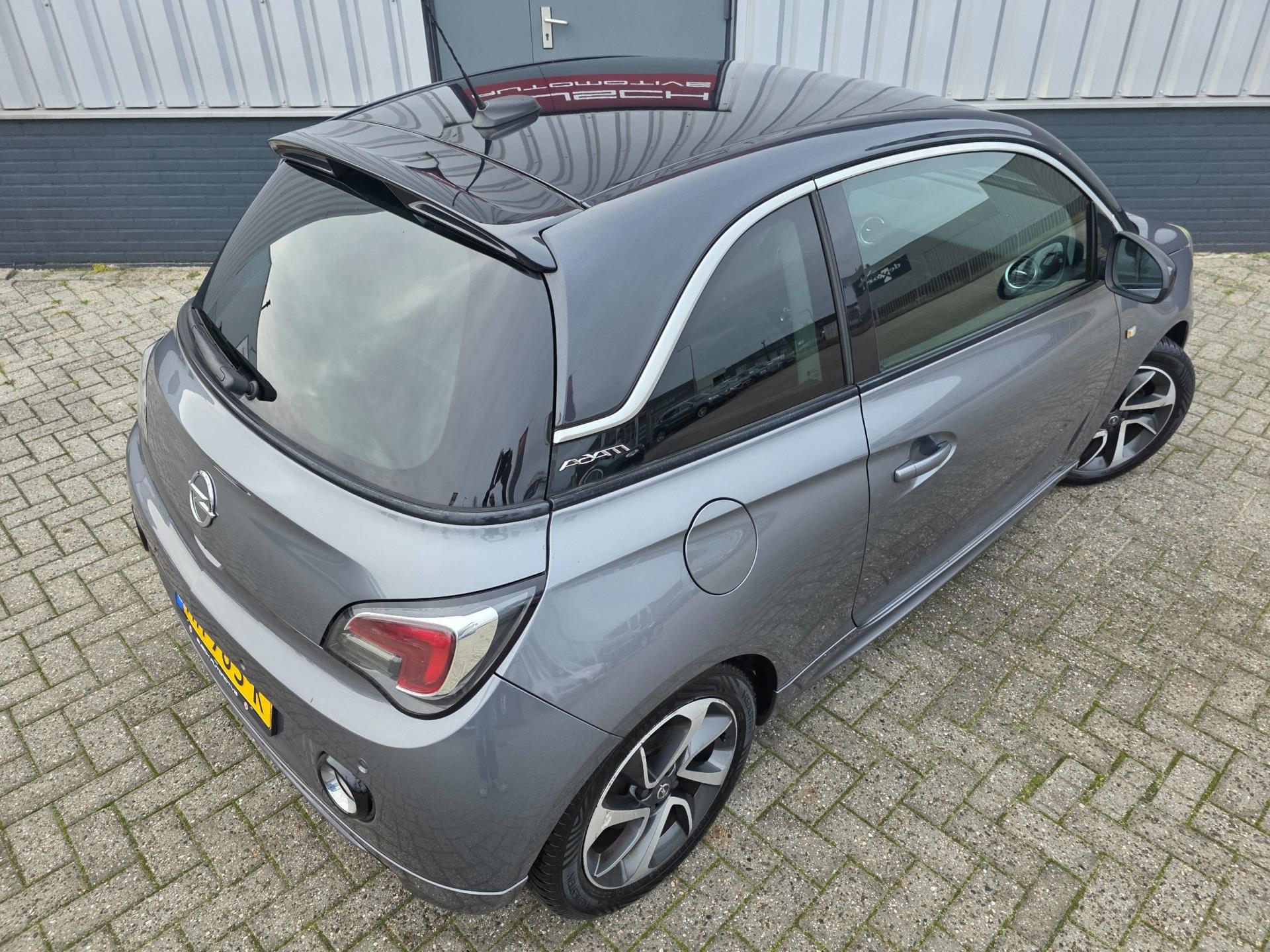 Foto van Opel Adam