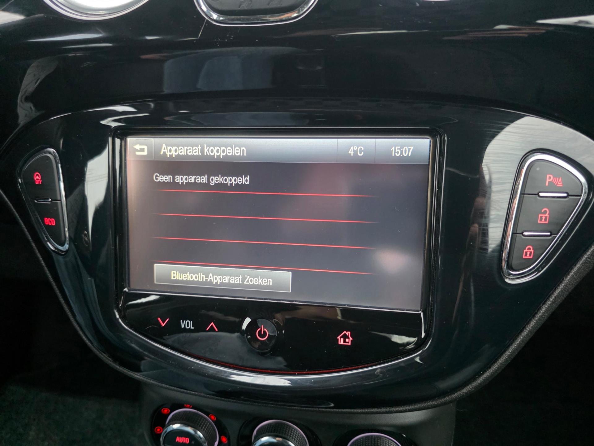 Foto van Opel Adam