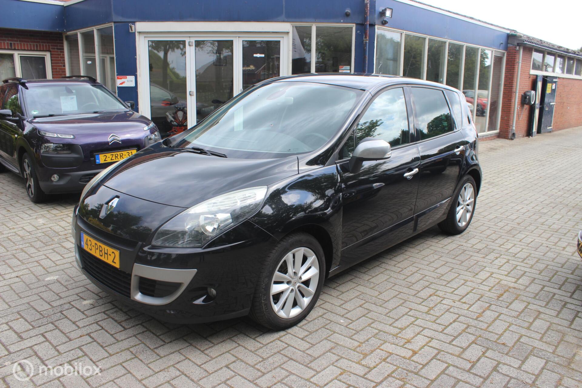 Foto van RENAULT MEGANE SCENIC